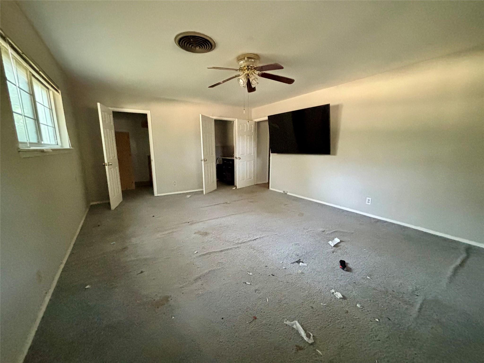 105 Kimberly Dr Property Photo 8