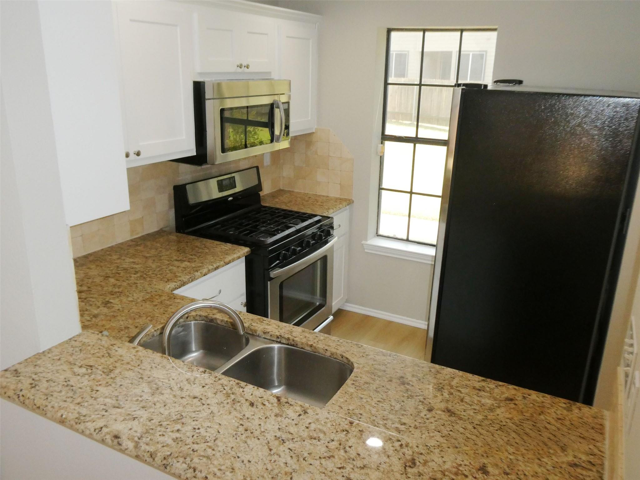 12325 Los Indios Trl #14 Property Photo 9