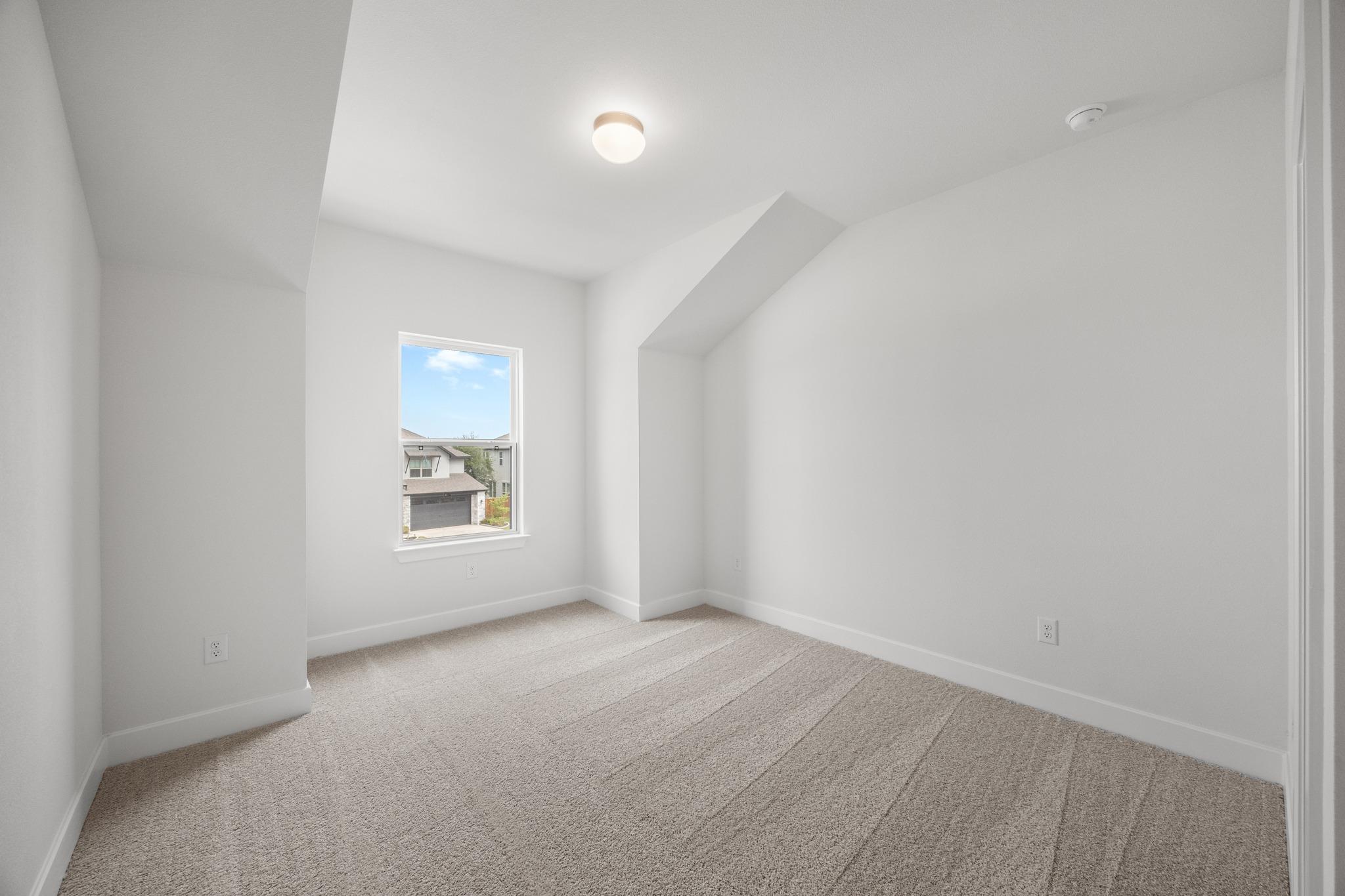 312 Lightstone Dr Property Photo 28