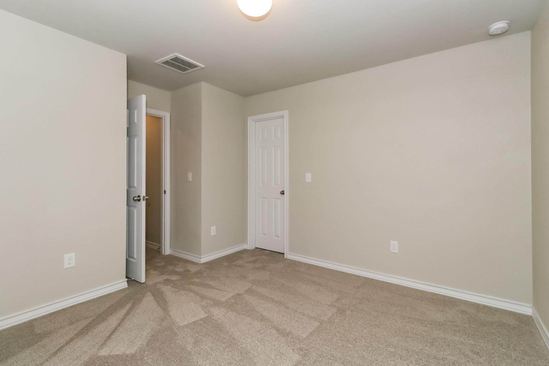 7609 Saginaw Dr Property Photo 18