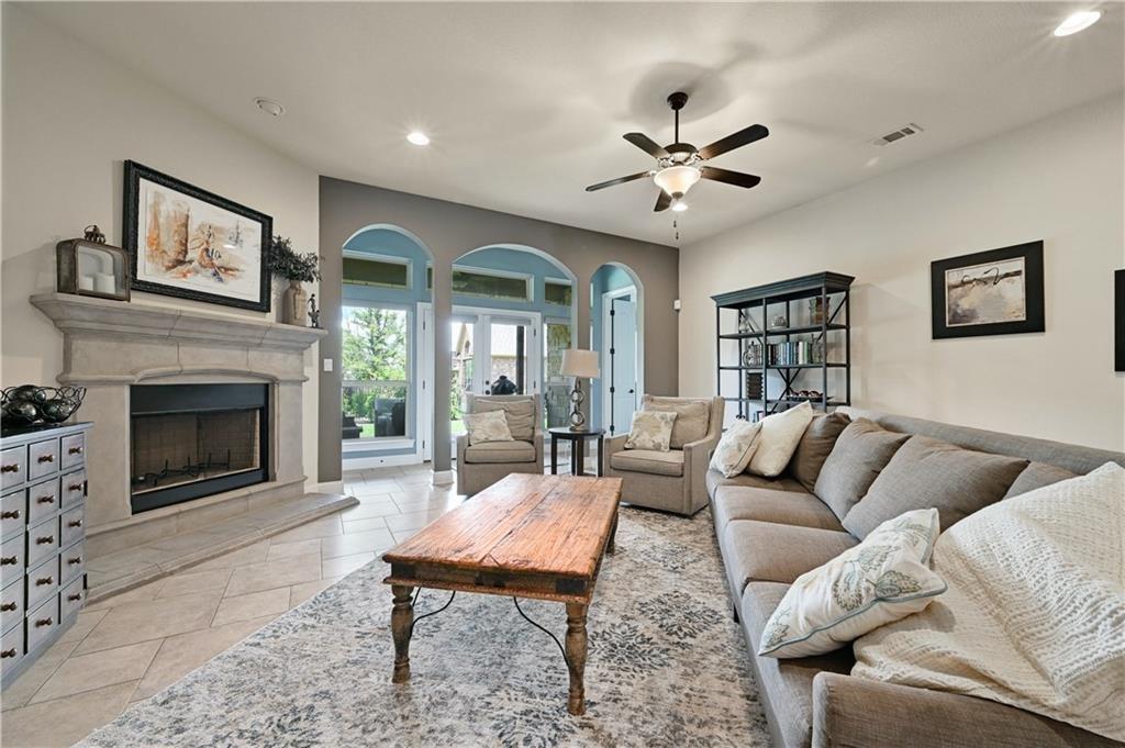 4804 Taurus Walk Property Photo 6