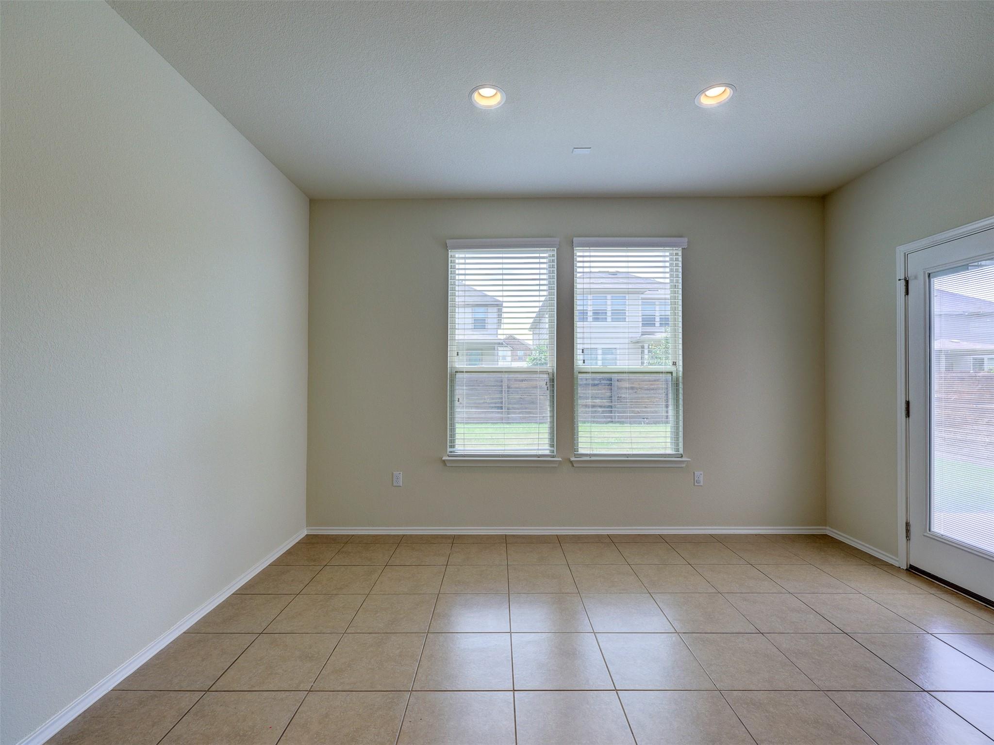 14004 Eucalyptus Bnd Property Photo 10