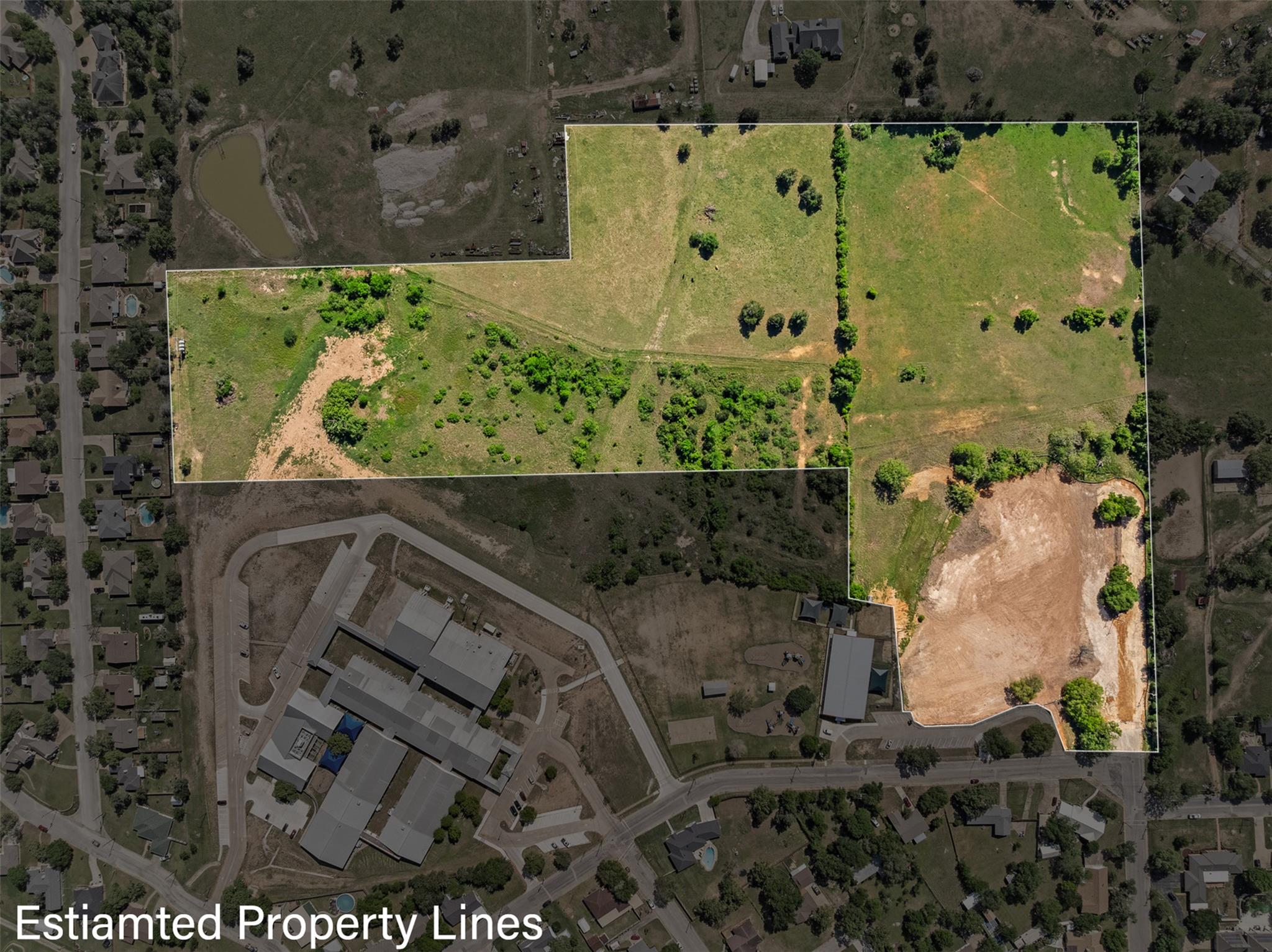 1010 E Industry St Property Photo 8