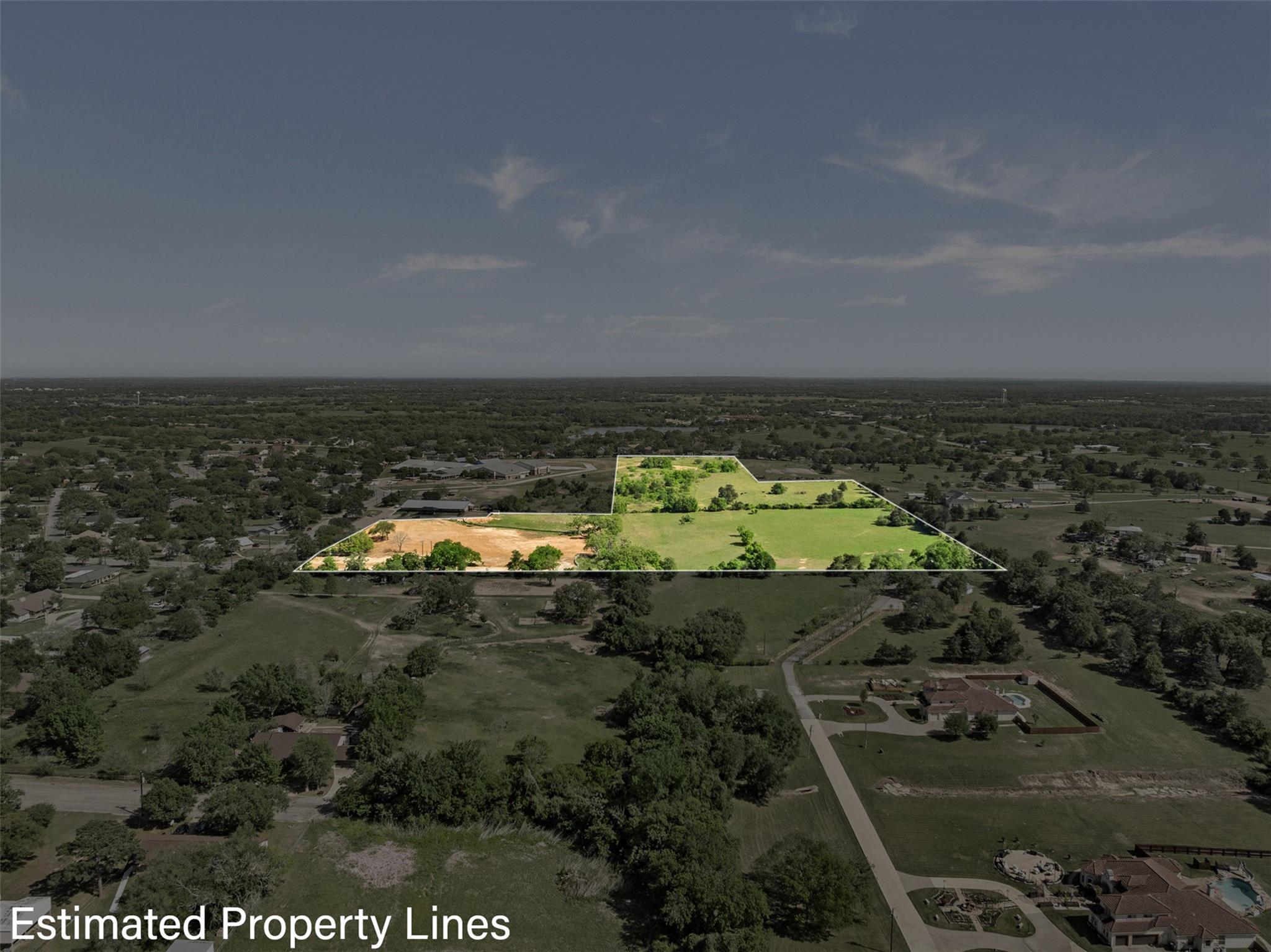 1010 E Industry St Property Photo 15