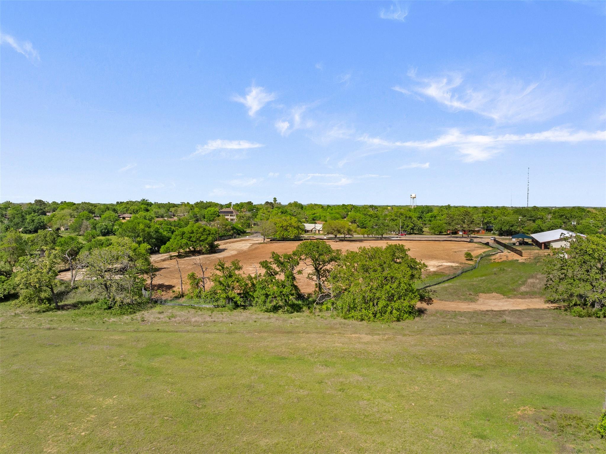 1010 E Industry St Property Photo 19