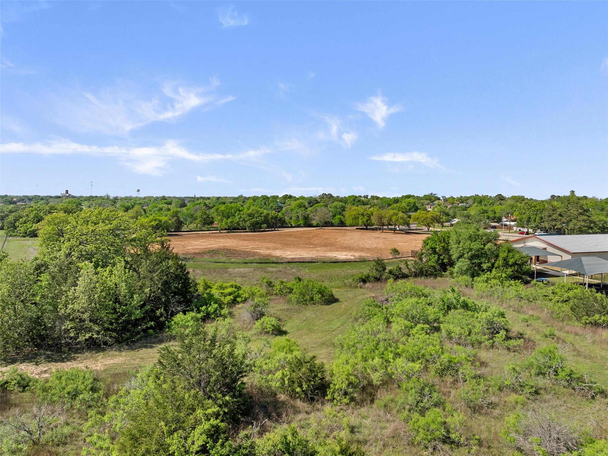 1010 E Industry St Property Photo 26