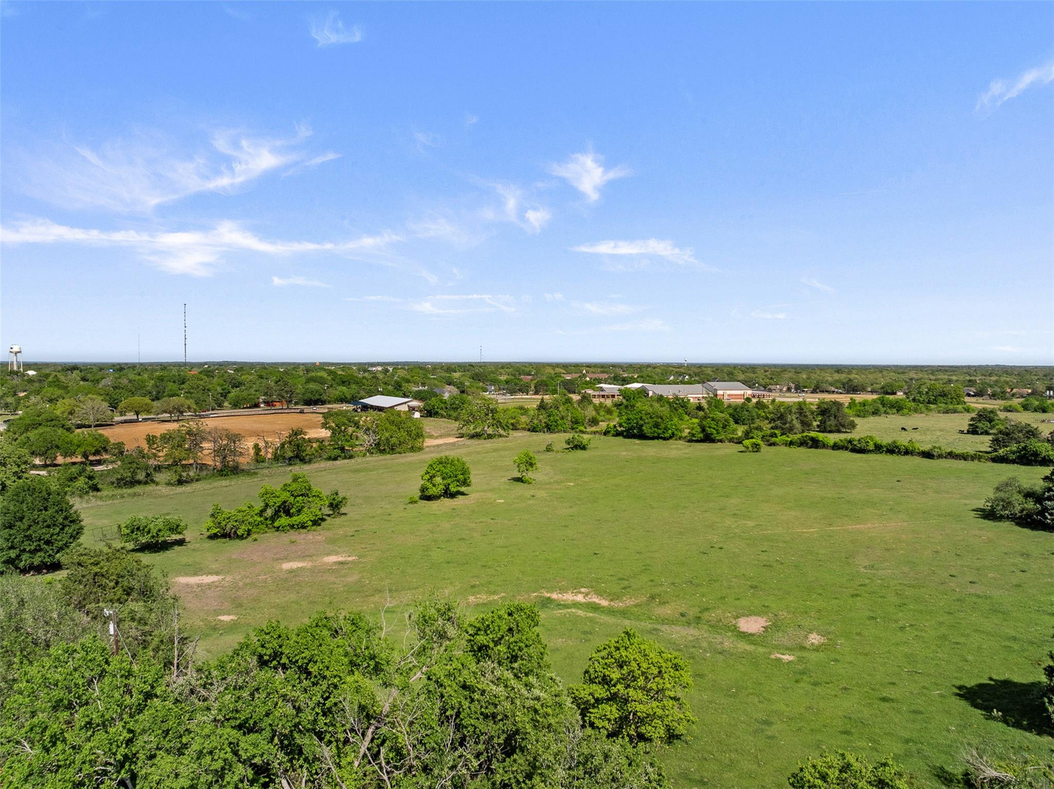 1010 E Industry St Property Photo 28