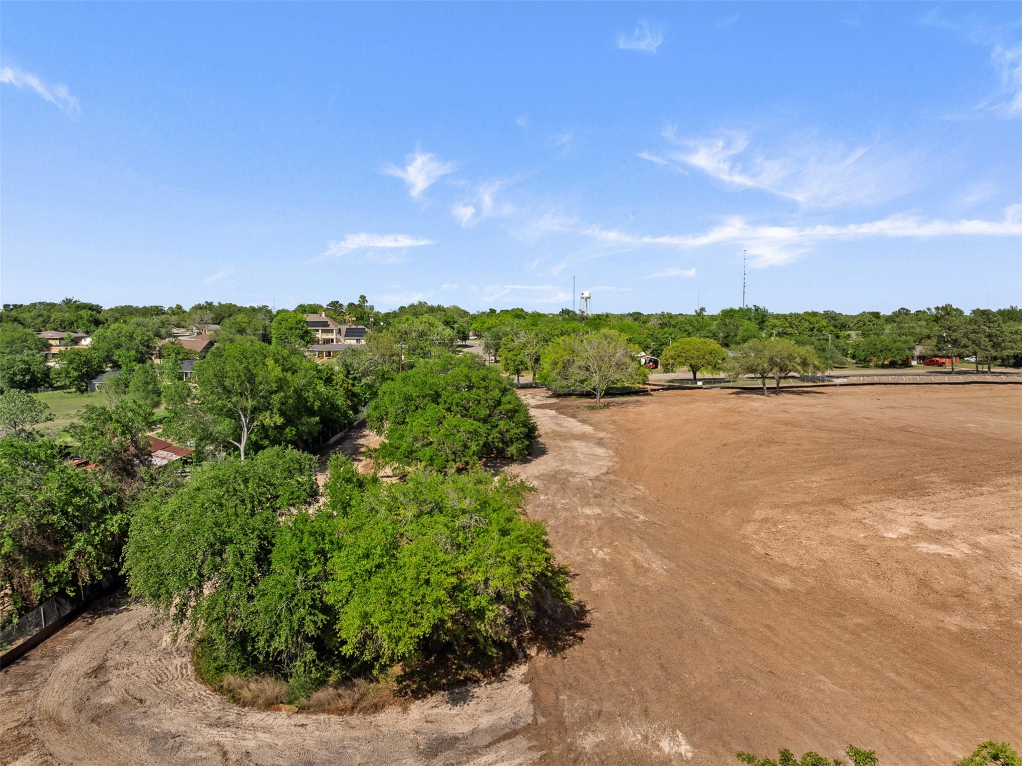 1010 E Industry St Property Photo 31