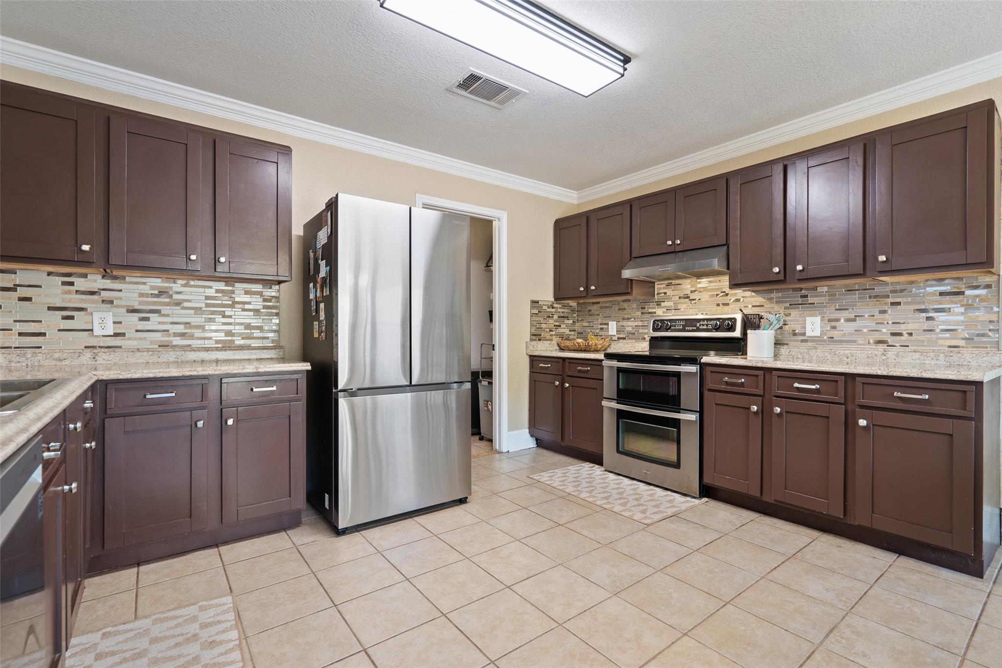 5409 Bahan Dr Property Photo 12