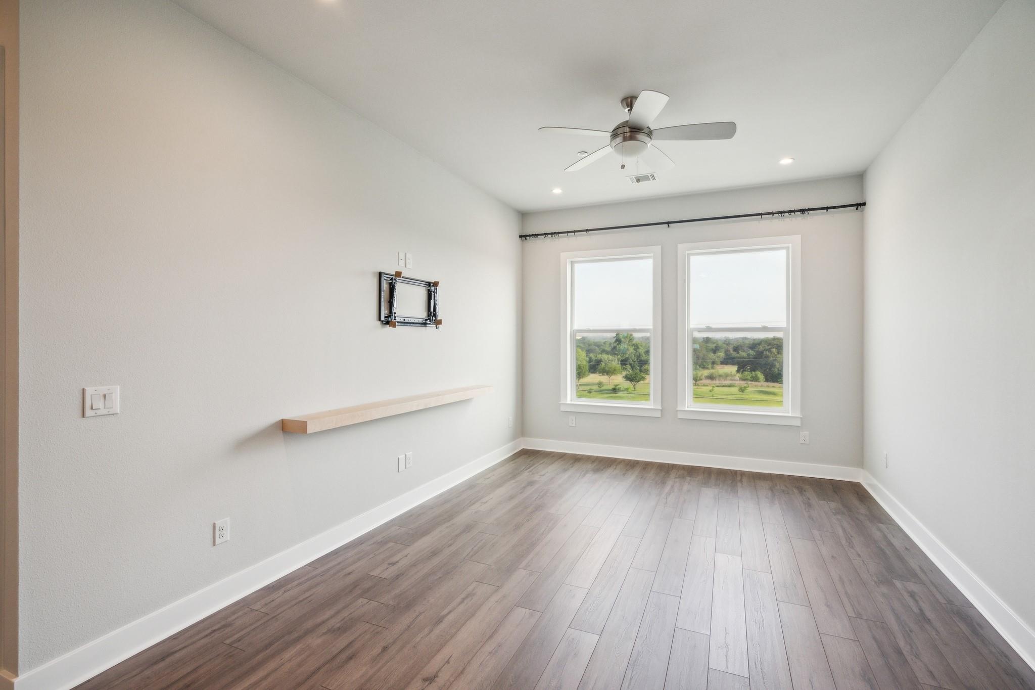 4507 E Martin Luther King Jr Blvd #133 Property Photo 6