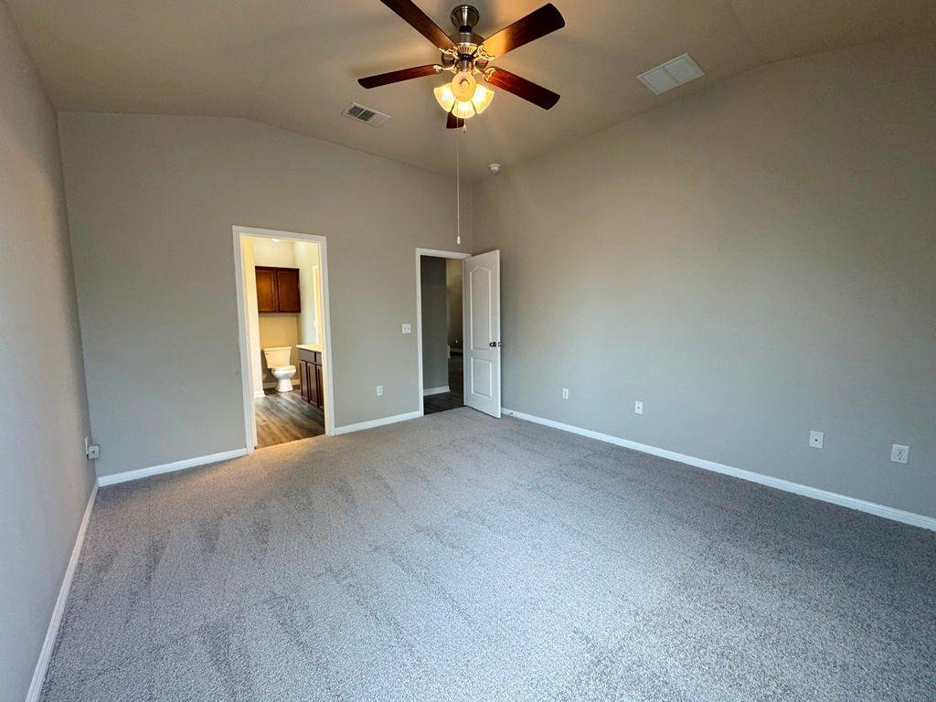 120 Kingfisher Ln Property Photo 17
