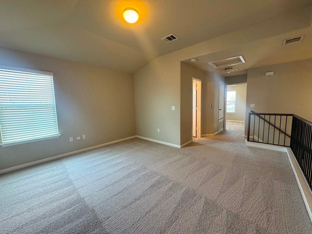 120 Kingfisher Ln Property Photo 23