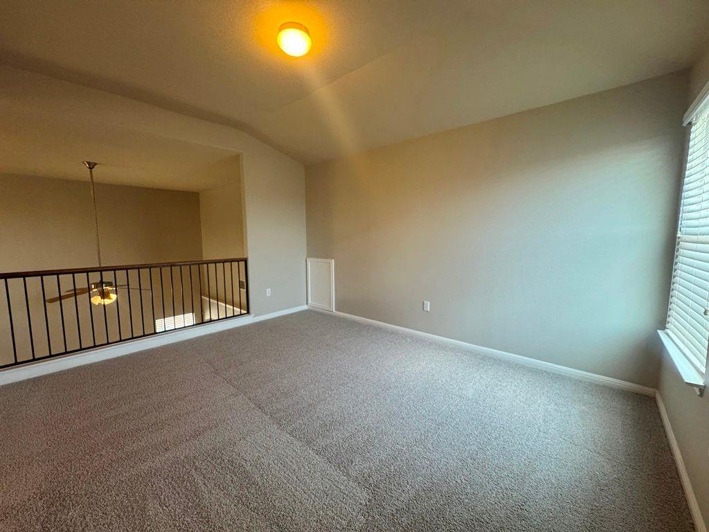 120 Kingfisher Ln Property Photo 25