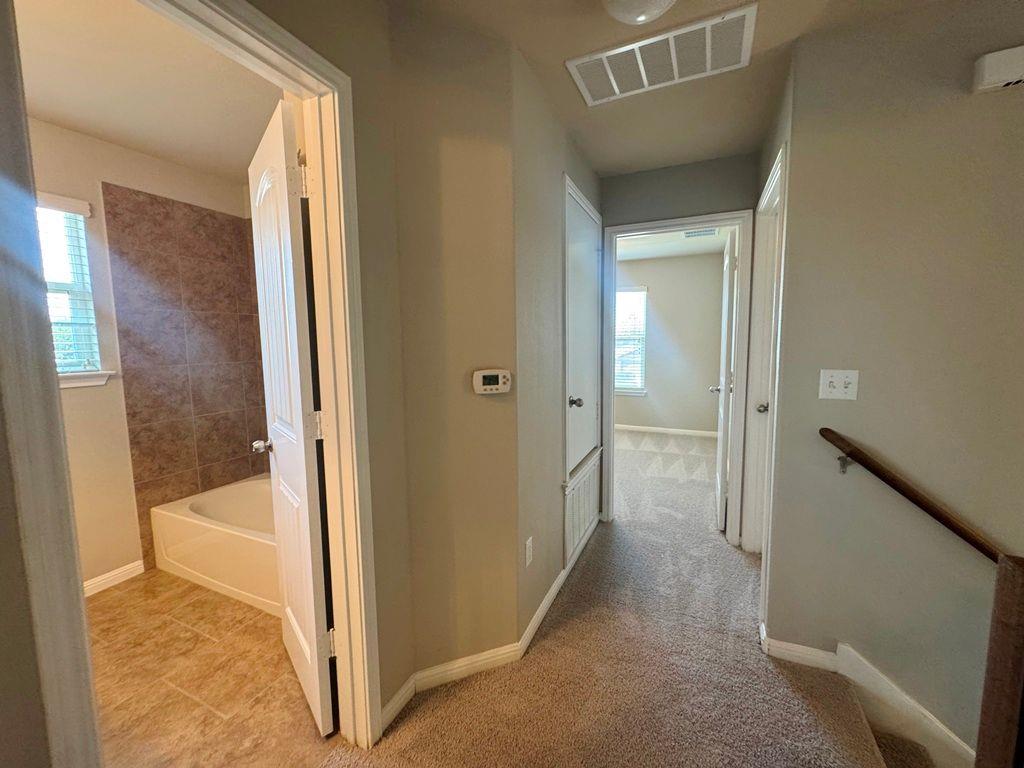 120 Kingfisher Ln Property Photo 26
