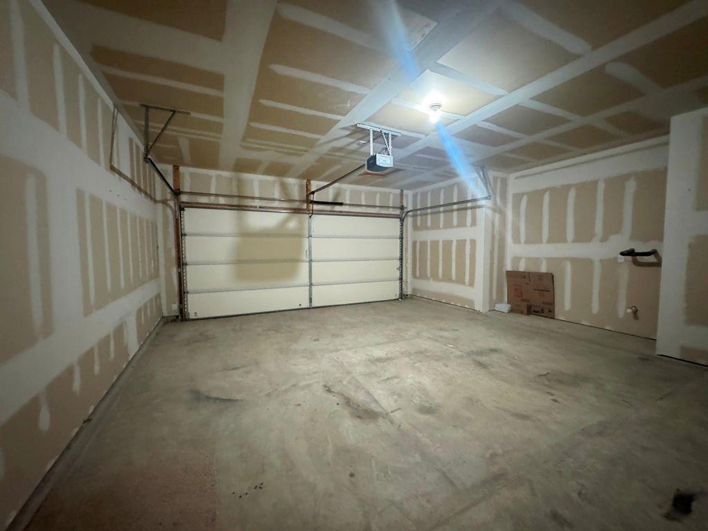 120 Kingfisher Ln Property Photo 36