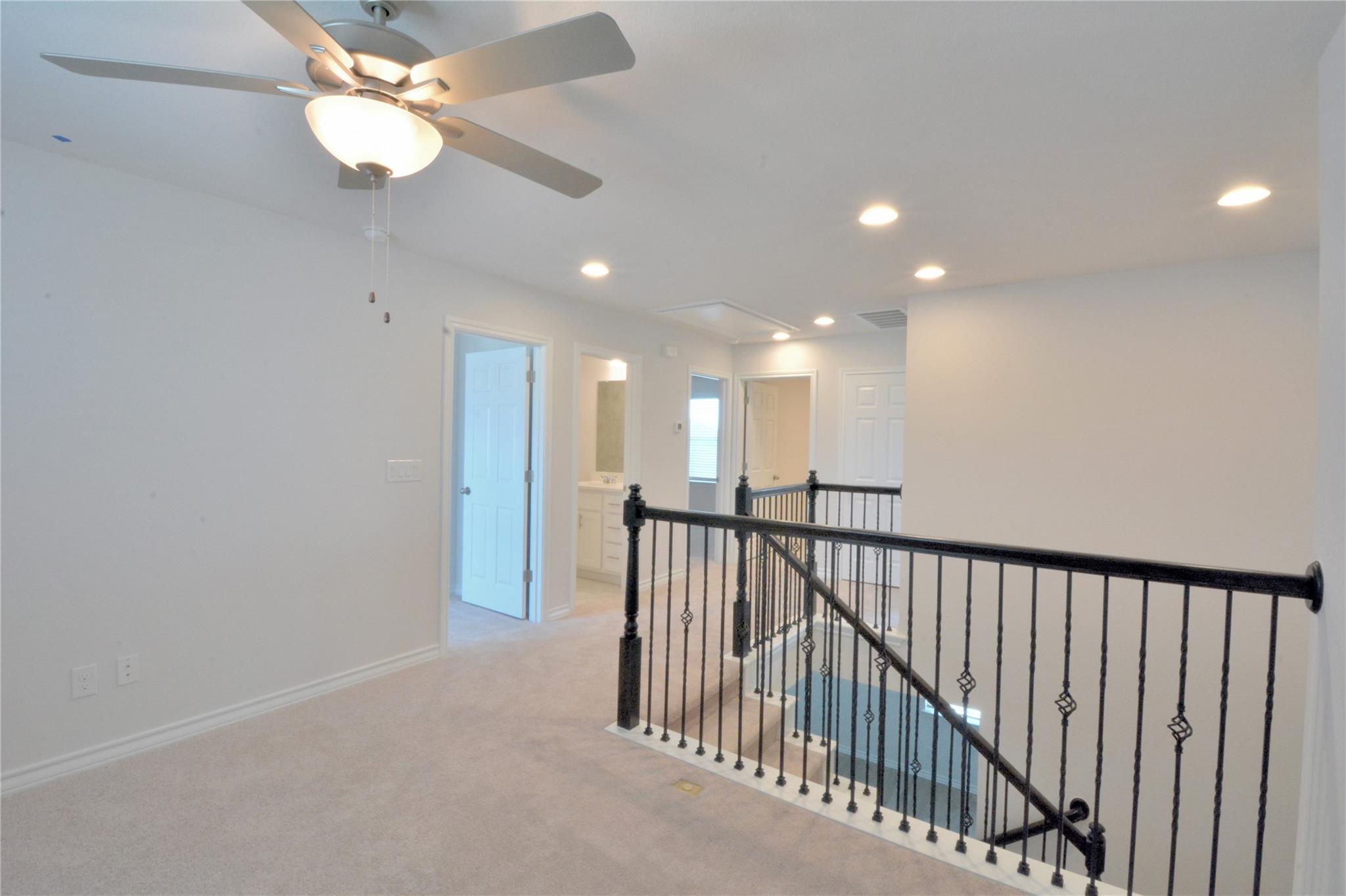 349 Capstone Rd Property Photo 8