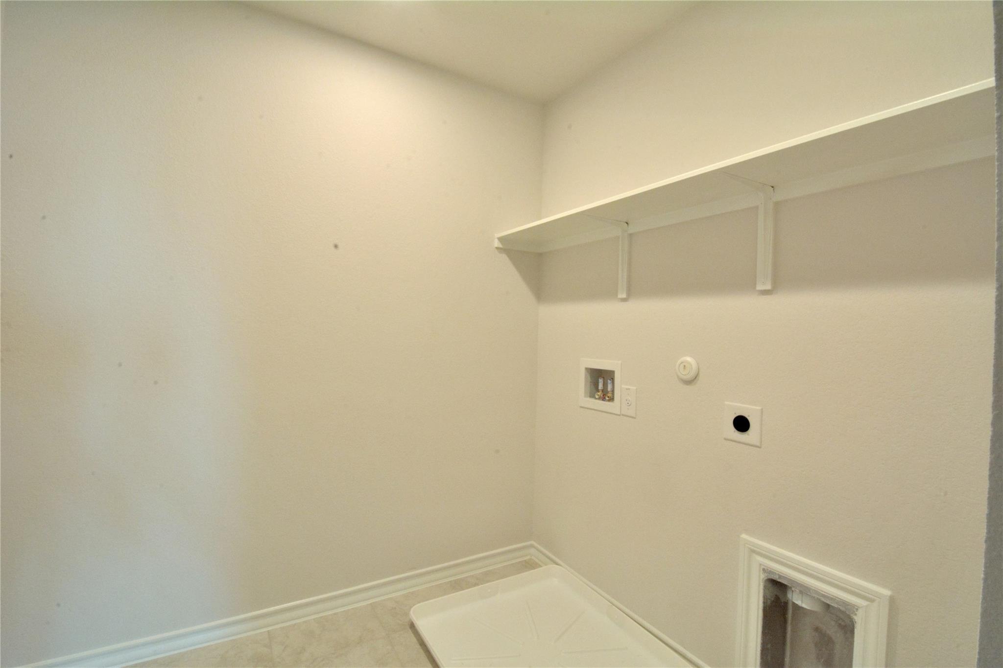 349 Capstone Rd Property Photo 12