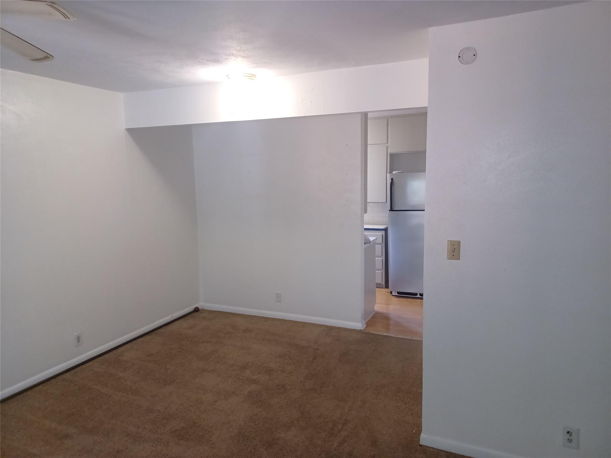 2808 Windsor Rd #b Property Photo 13