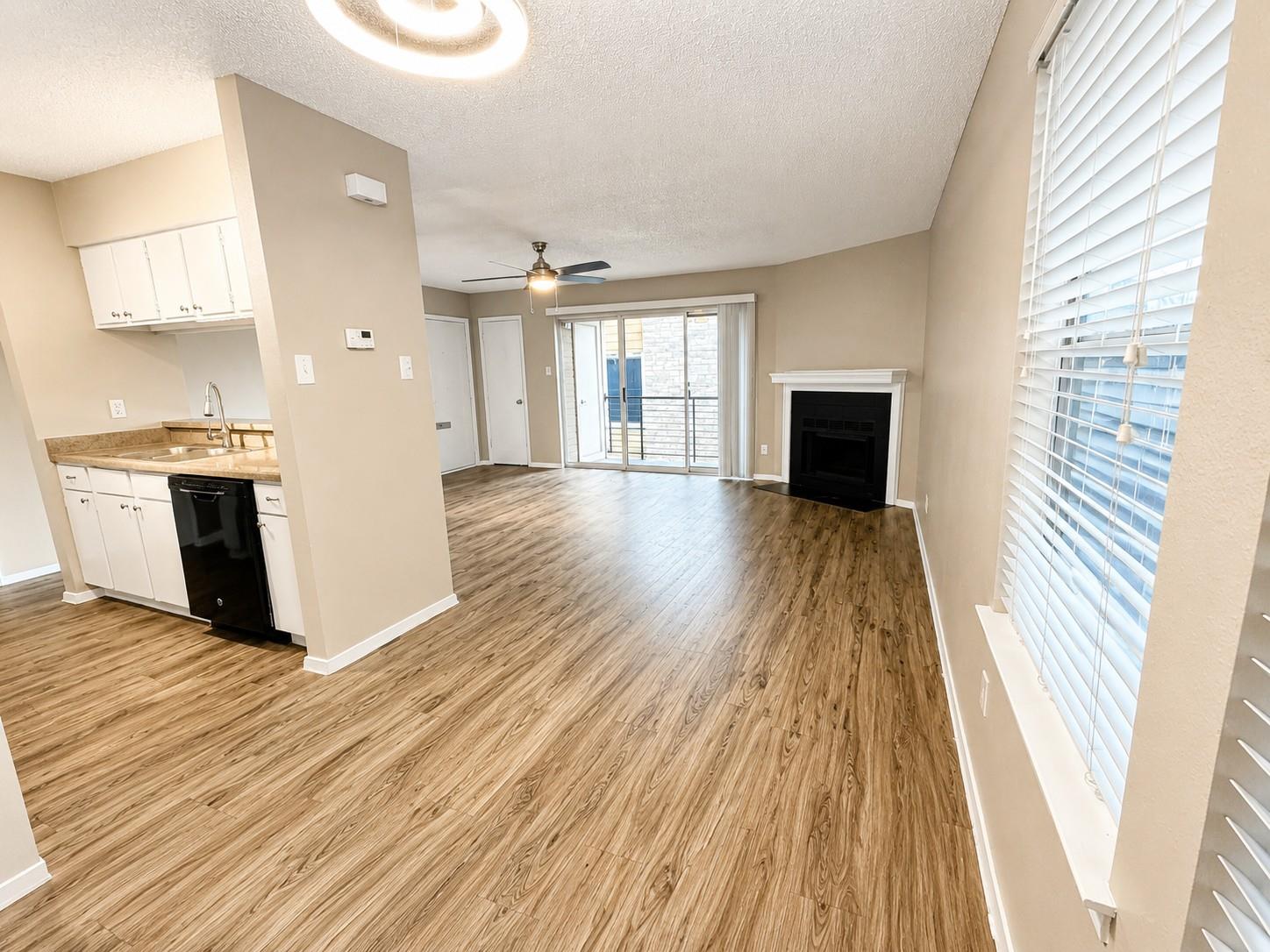 10507 Mellow Mdws #10201 Property Photo 3