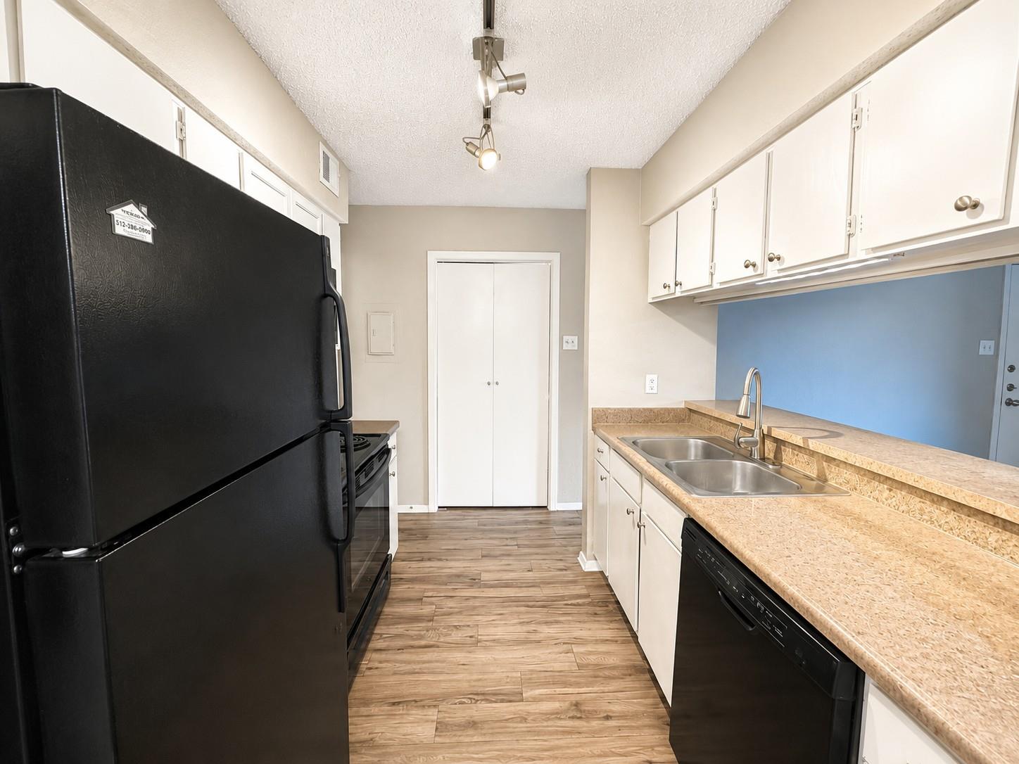 10507 Mellow Mdws #10201 Property Photo 5