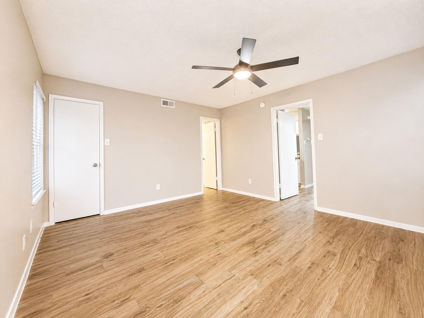 10507 Mellow Mdws #10201 Property Photo 9