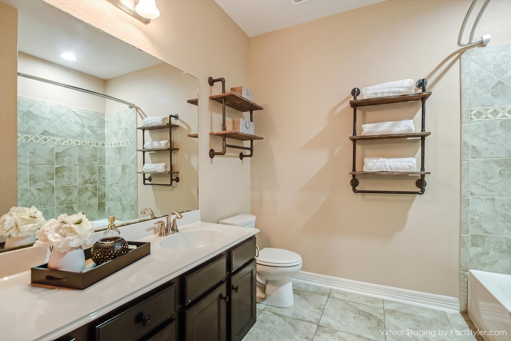 335 Lombardia Dr #19e Property Photo 17