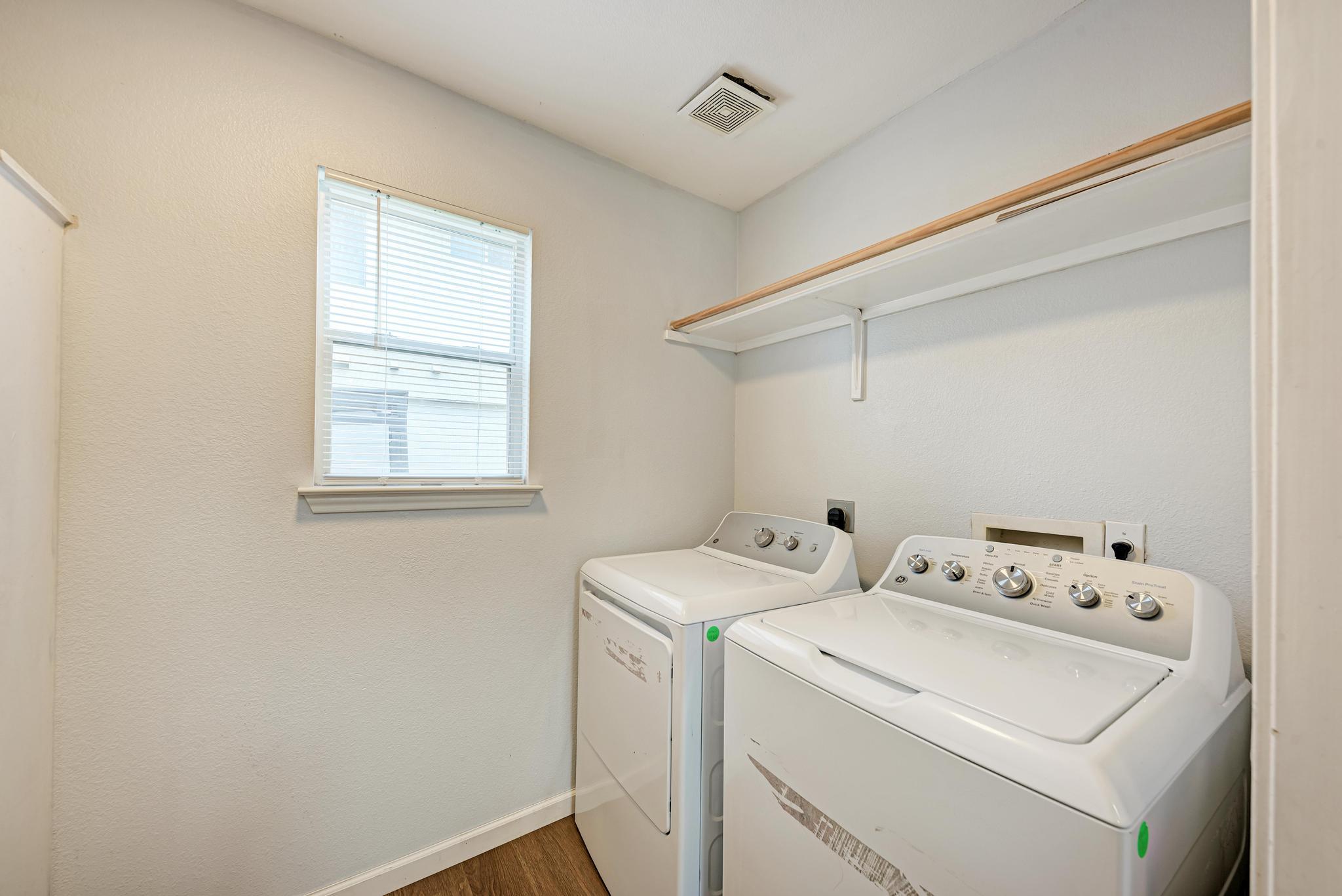 125 Holland St Property Photo 35