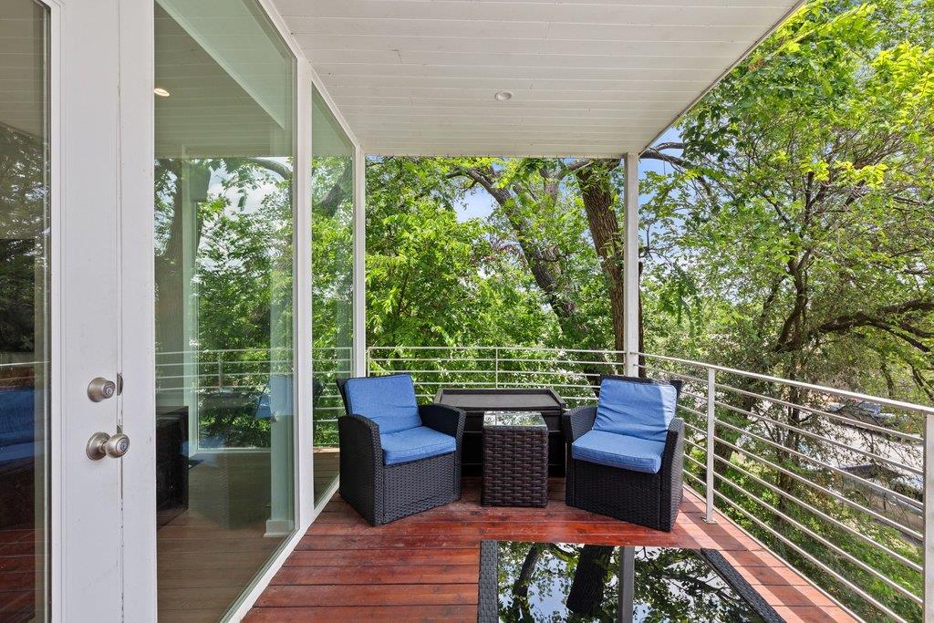 2016 Jesse E Segovia St #b Property Photo 37