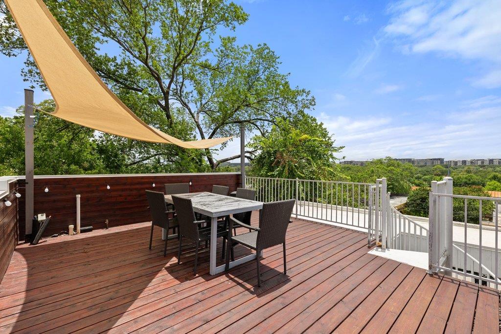 2016 Jesse E Segovia St #b Property Photo 38