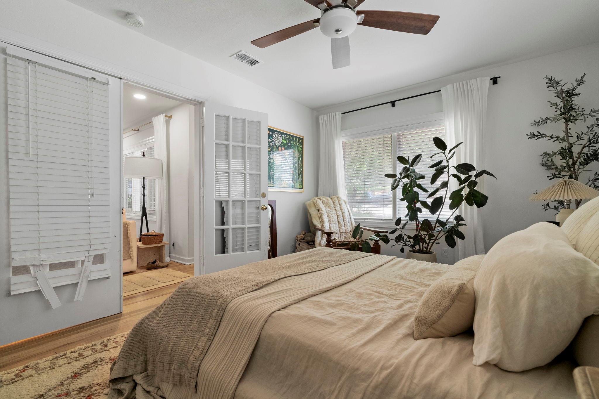 3004 Oakmont Blvd Property Photo 20