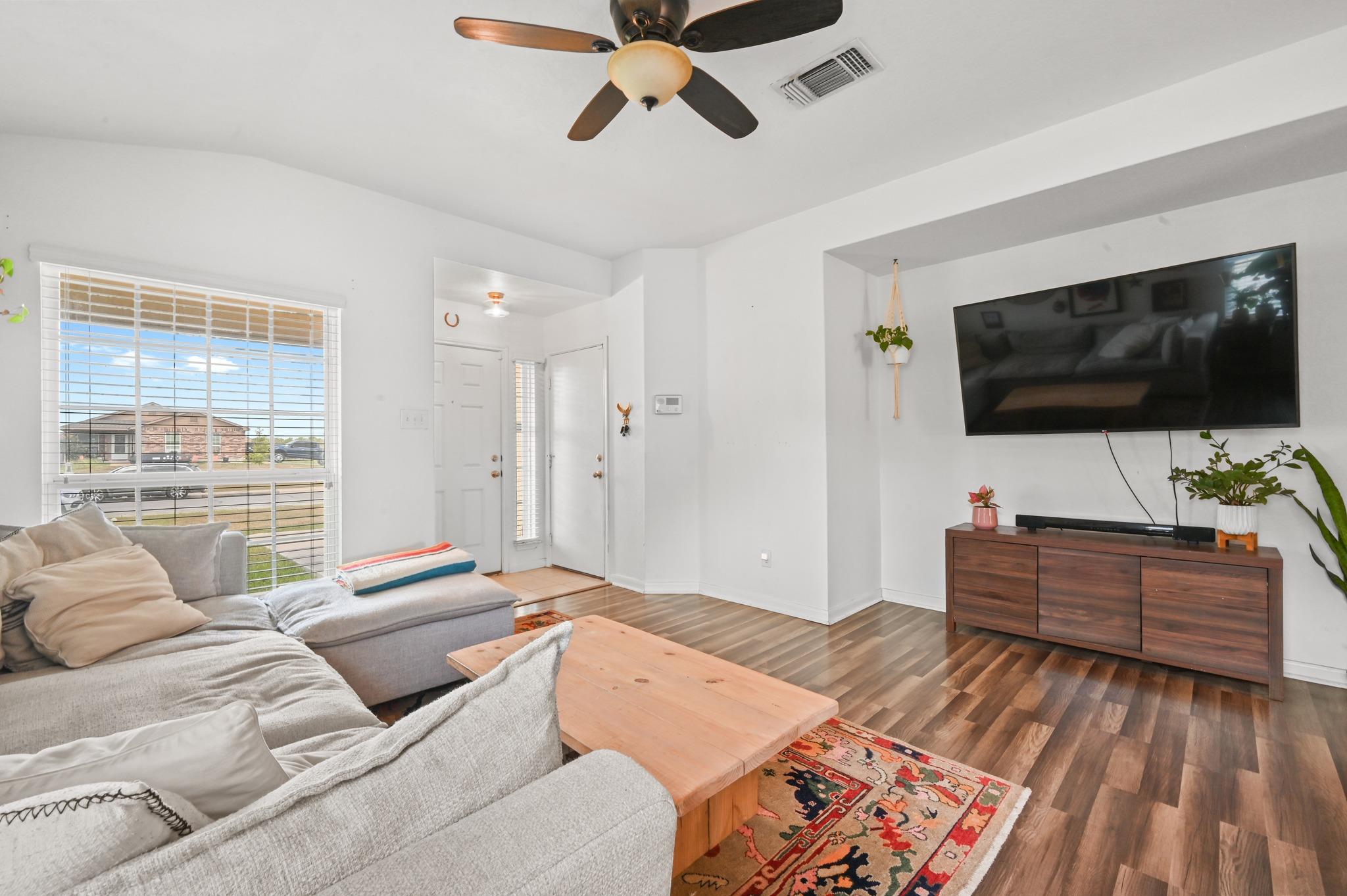 1600 Wedgewood Trl Property Photo 5