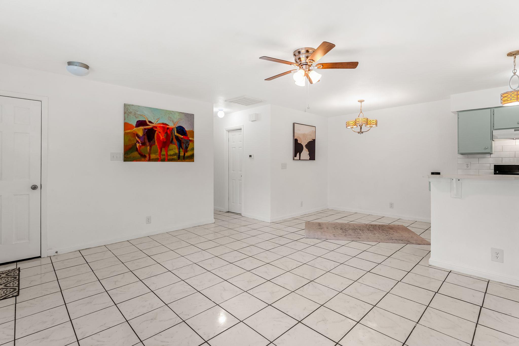 2501 Teri Rd #b Property Photo 5