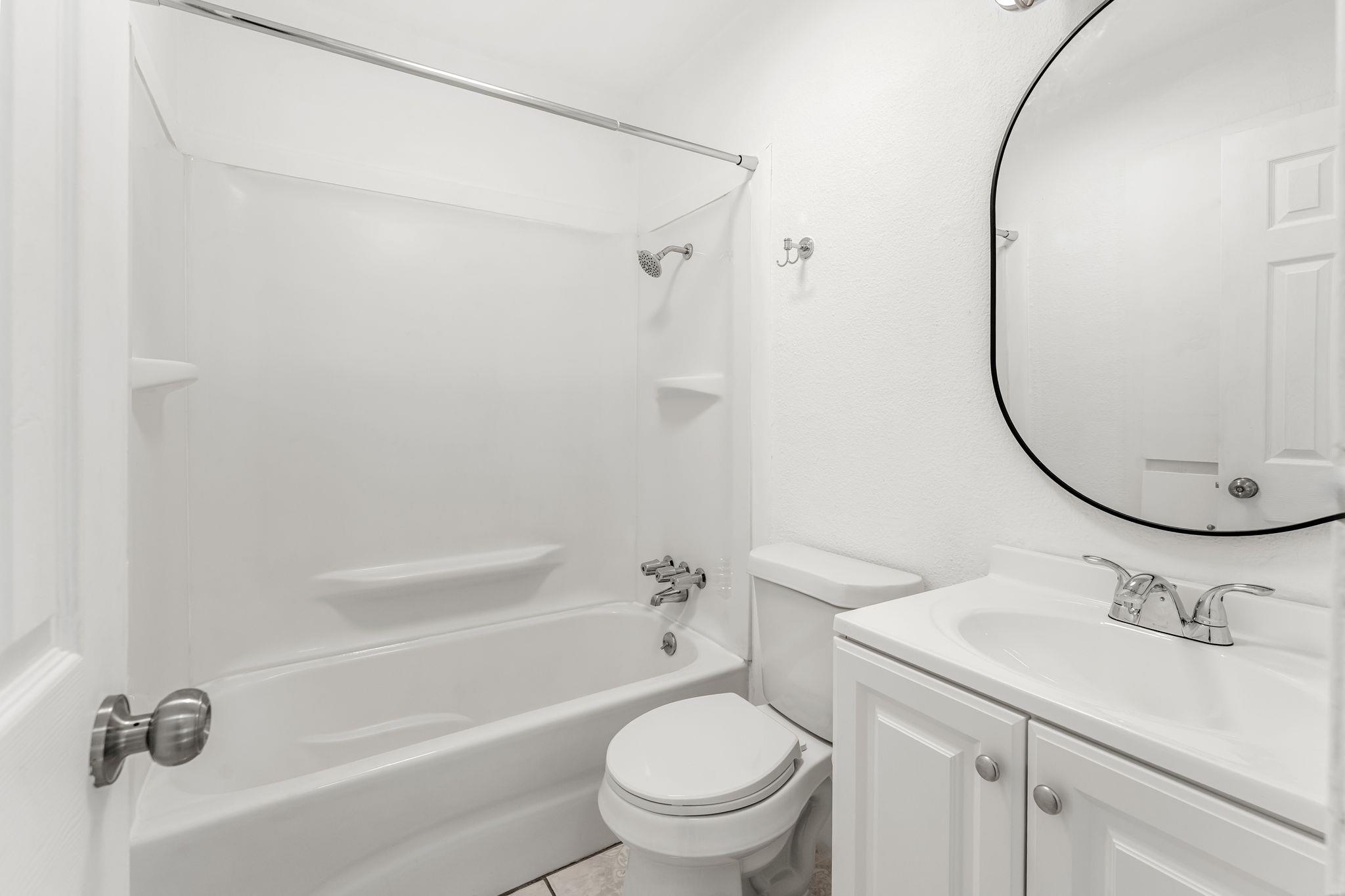 2501 Teri Rd #b Property Photo 12