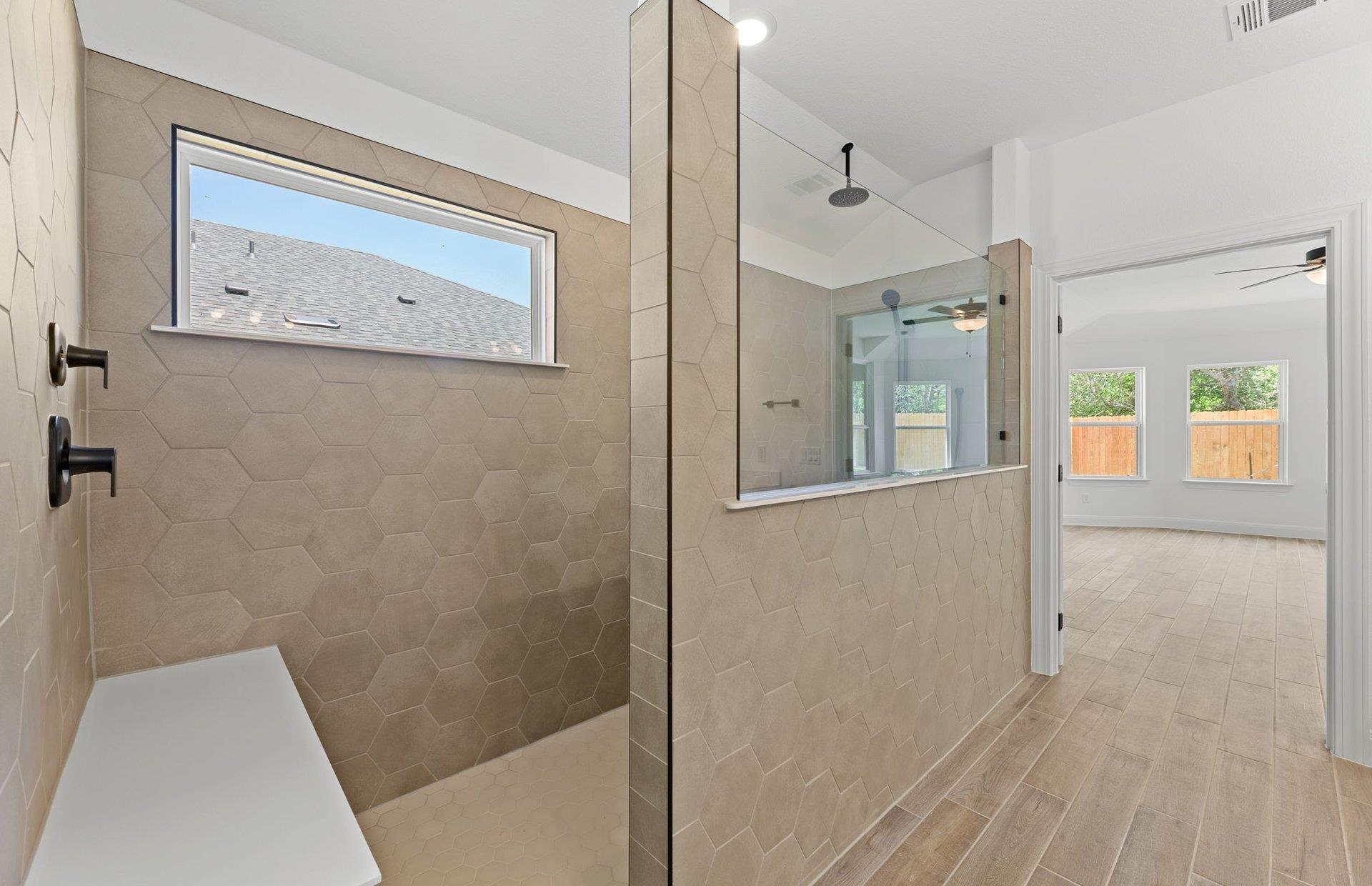 296 Muddy Creek Way Property Photo 7