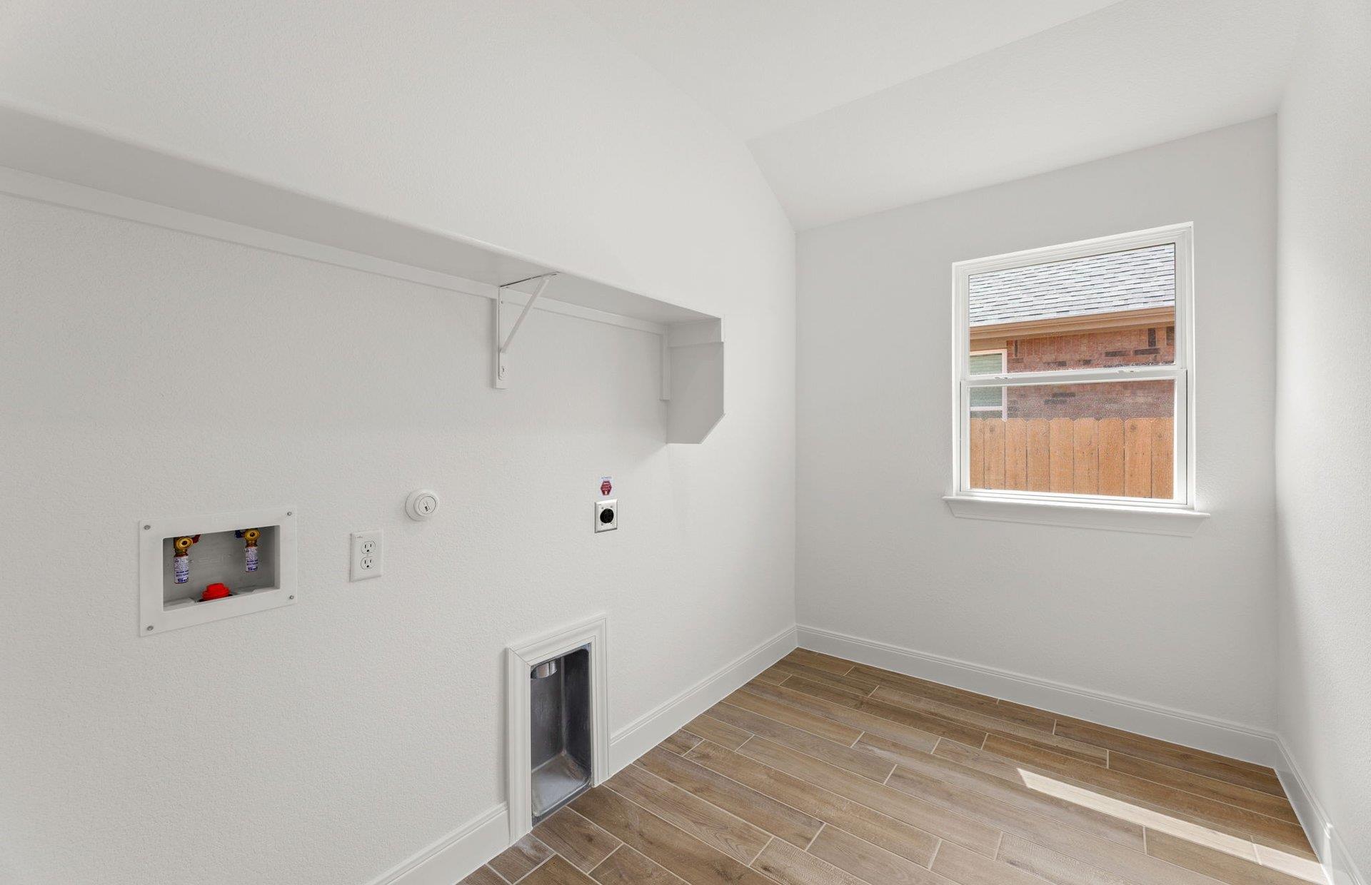 296 Muddy Creek Way Property Photo 16