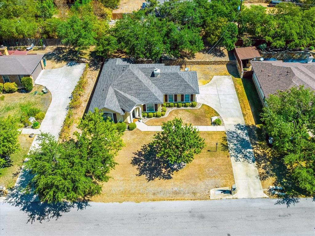 15304 Bowling Ln Property Photo 25