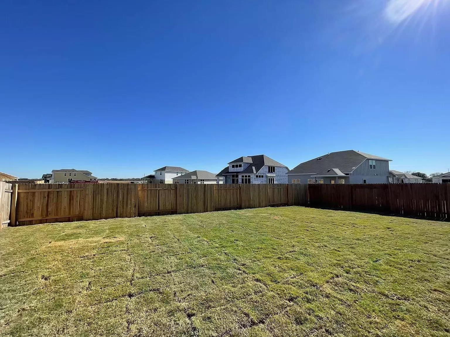 104 Ulmus St Property Photo 13