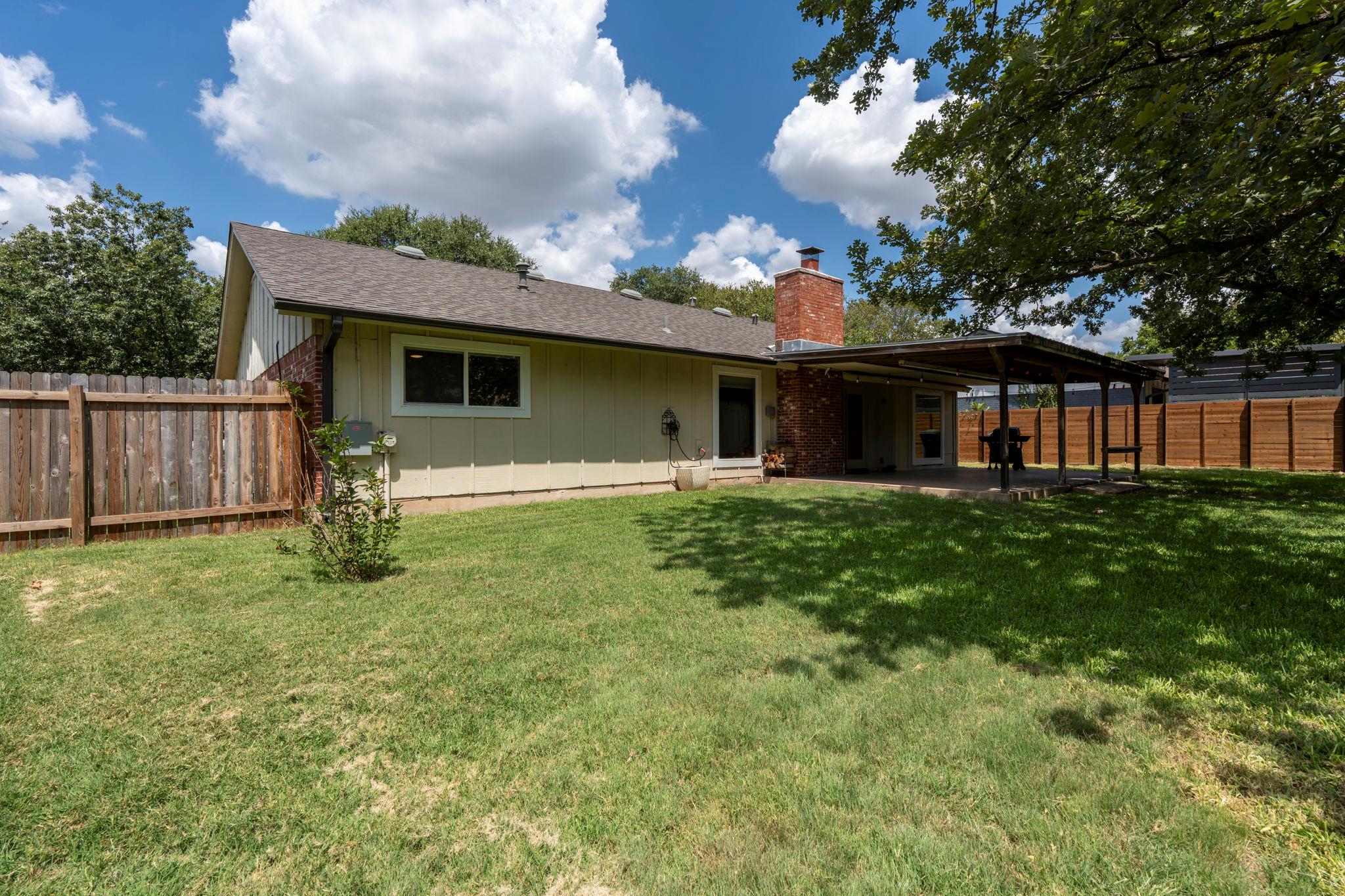 10603 Parkfield Dr Property Photo 5