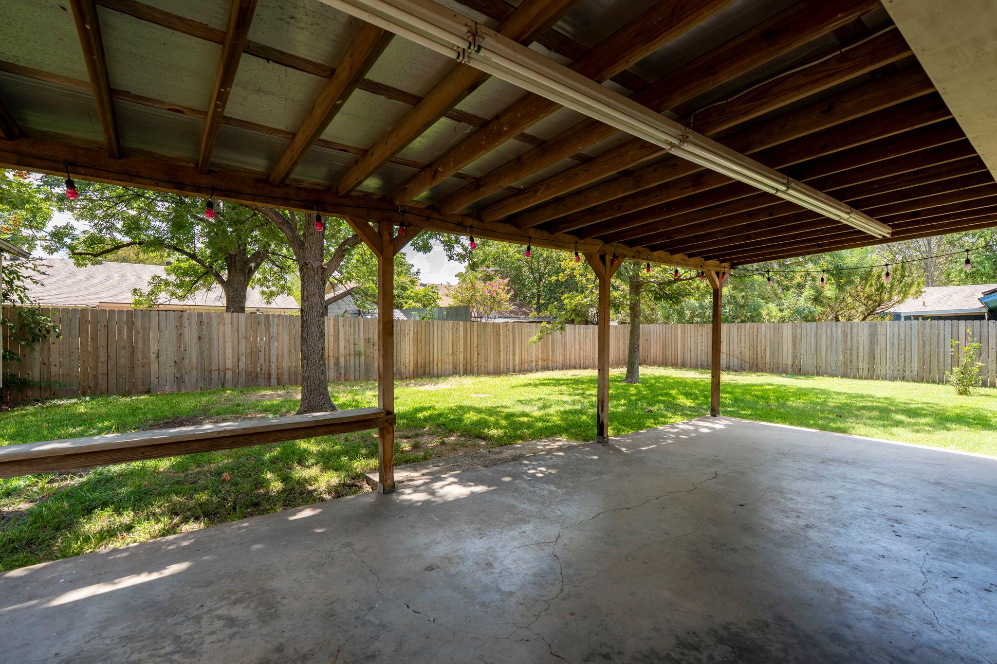 10603 Parkfield Dr Property Photo 26