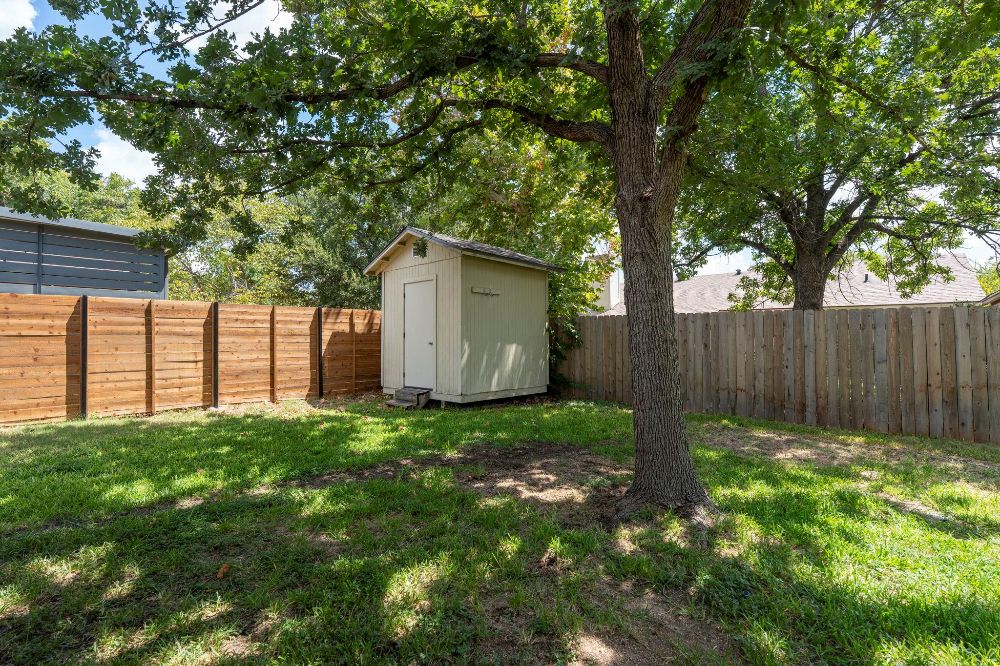 10603 Parkfield Dr Property Photo 27