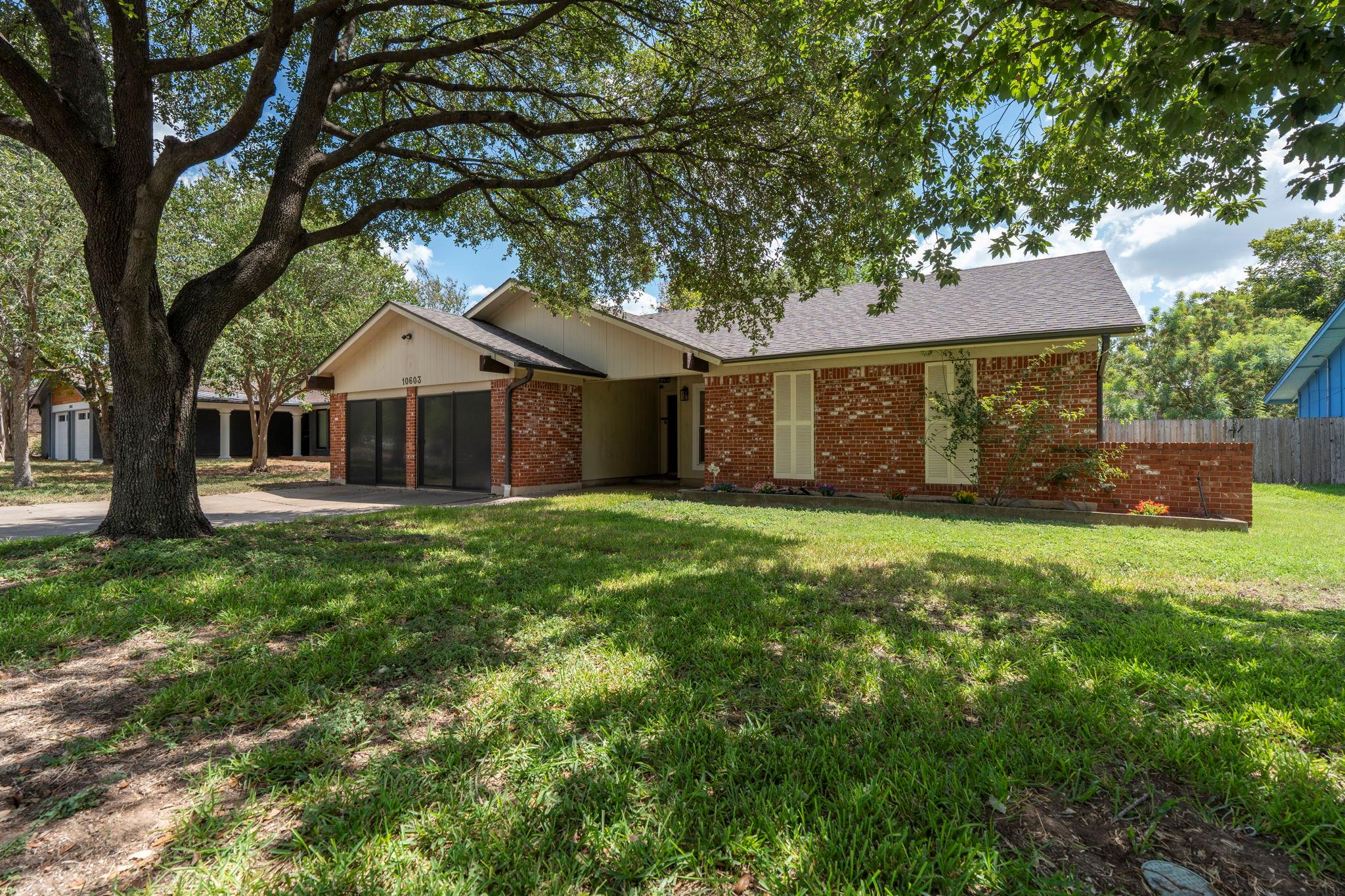 10603 Parkfield Dr Property Photo 29