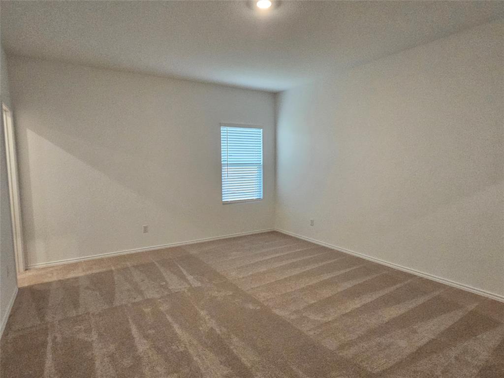128 Dollars Dr Property Photo 17