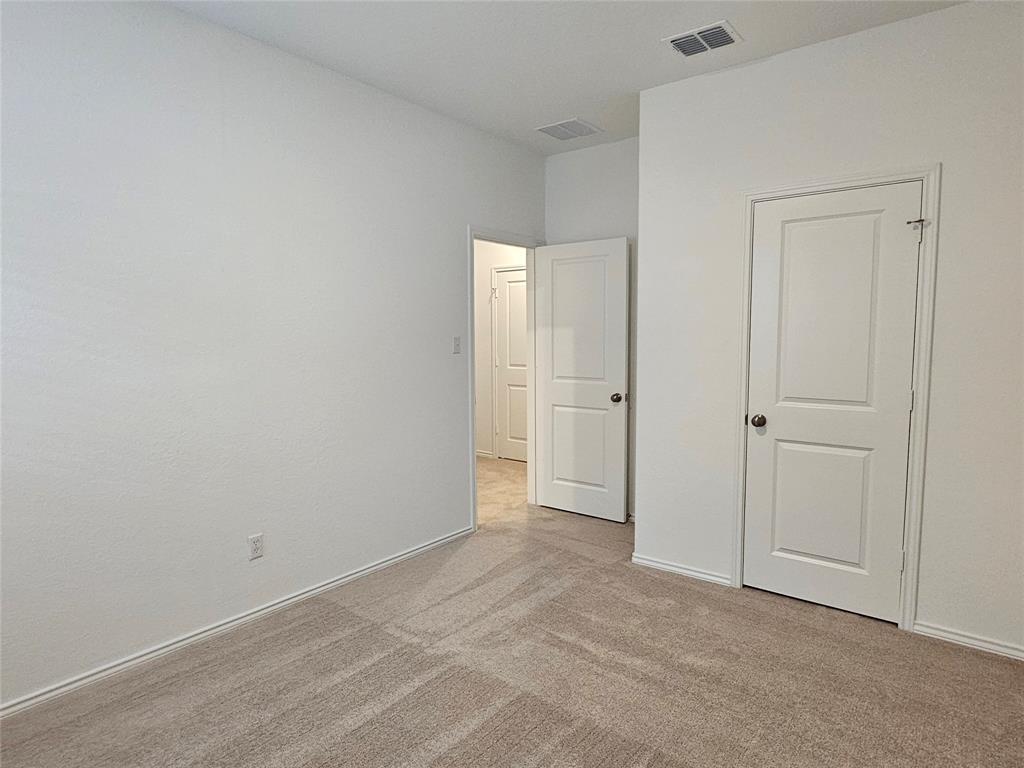 128 Dollars Dr Property Photo 27