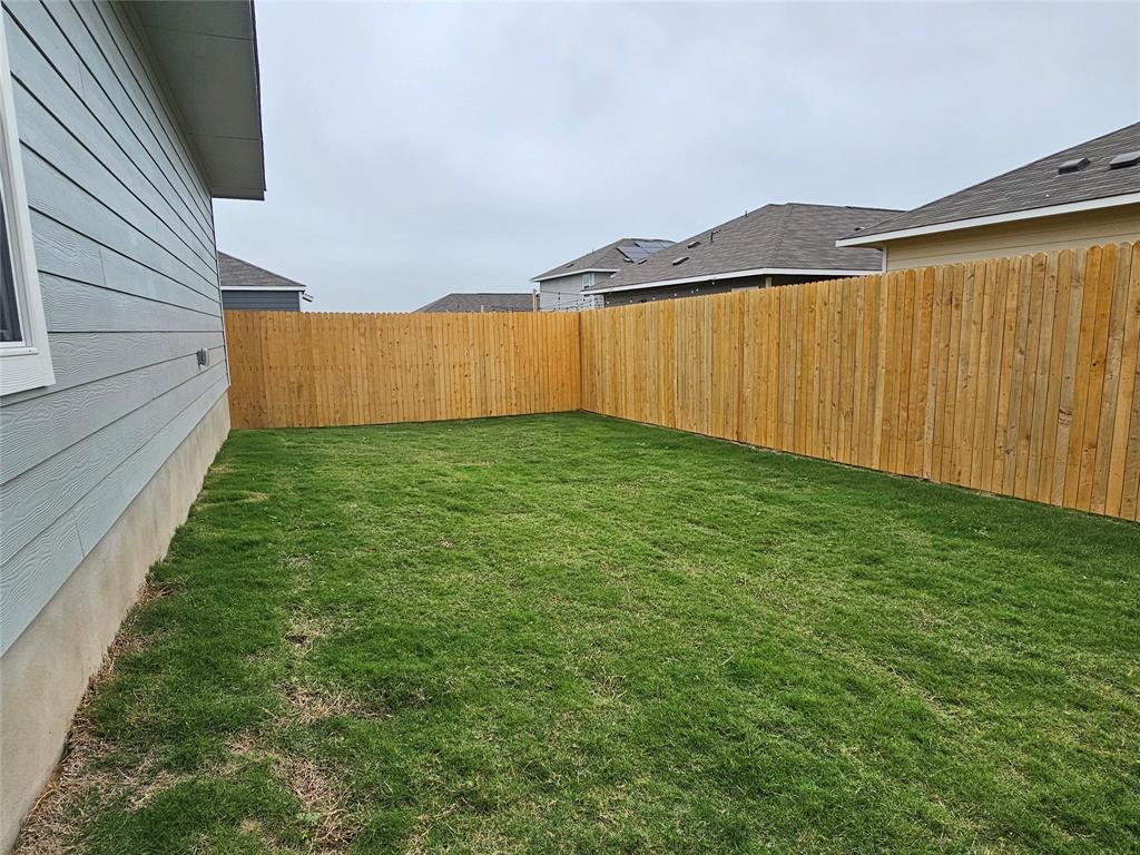 128 Dollars Dr Property Photo 29