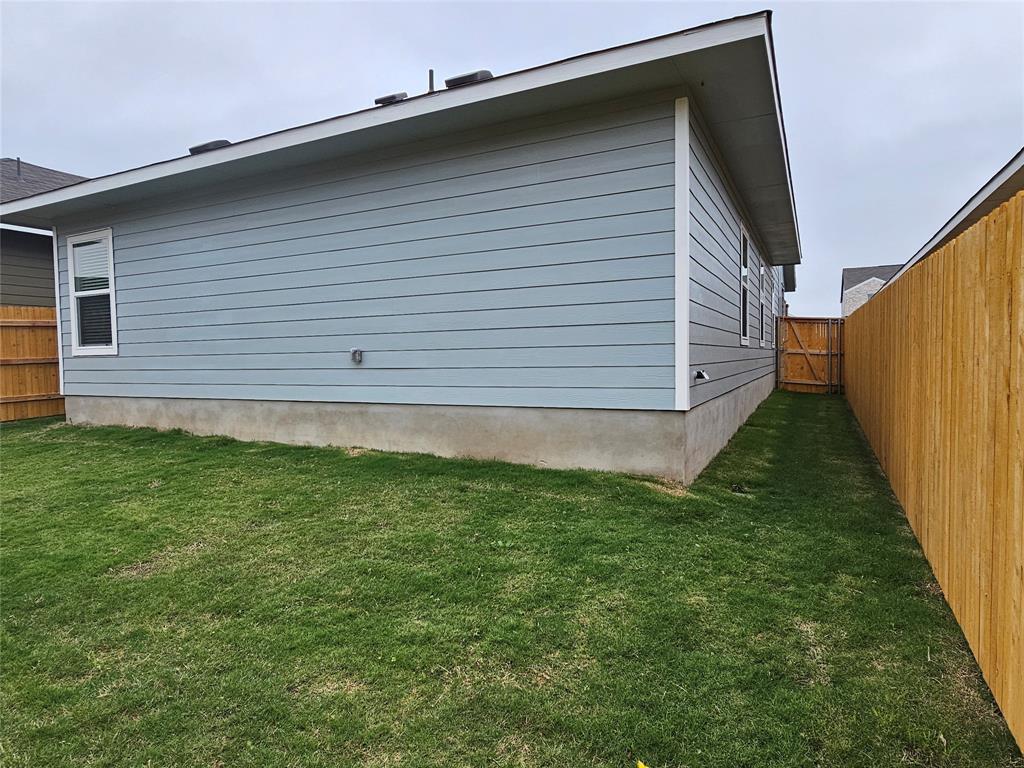 128 Dollars Dr Property Photo 30