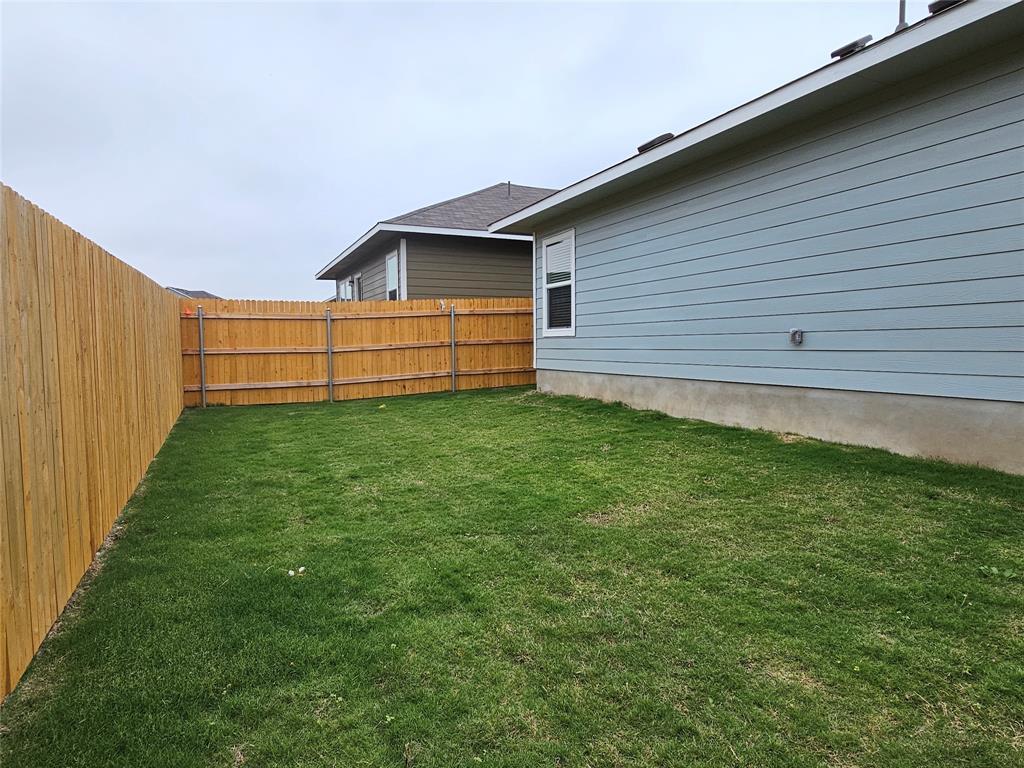 128 Dollars Dr Property Photo 31