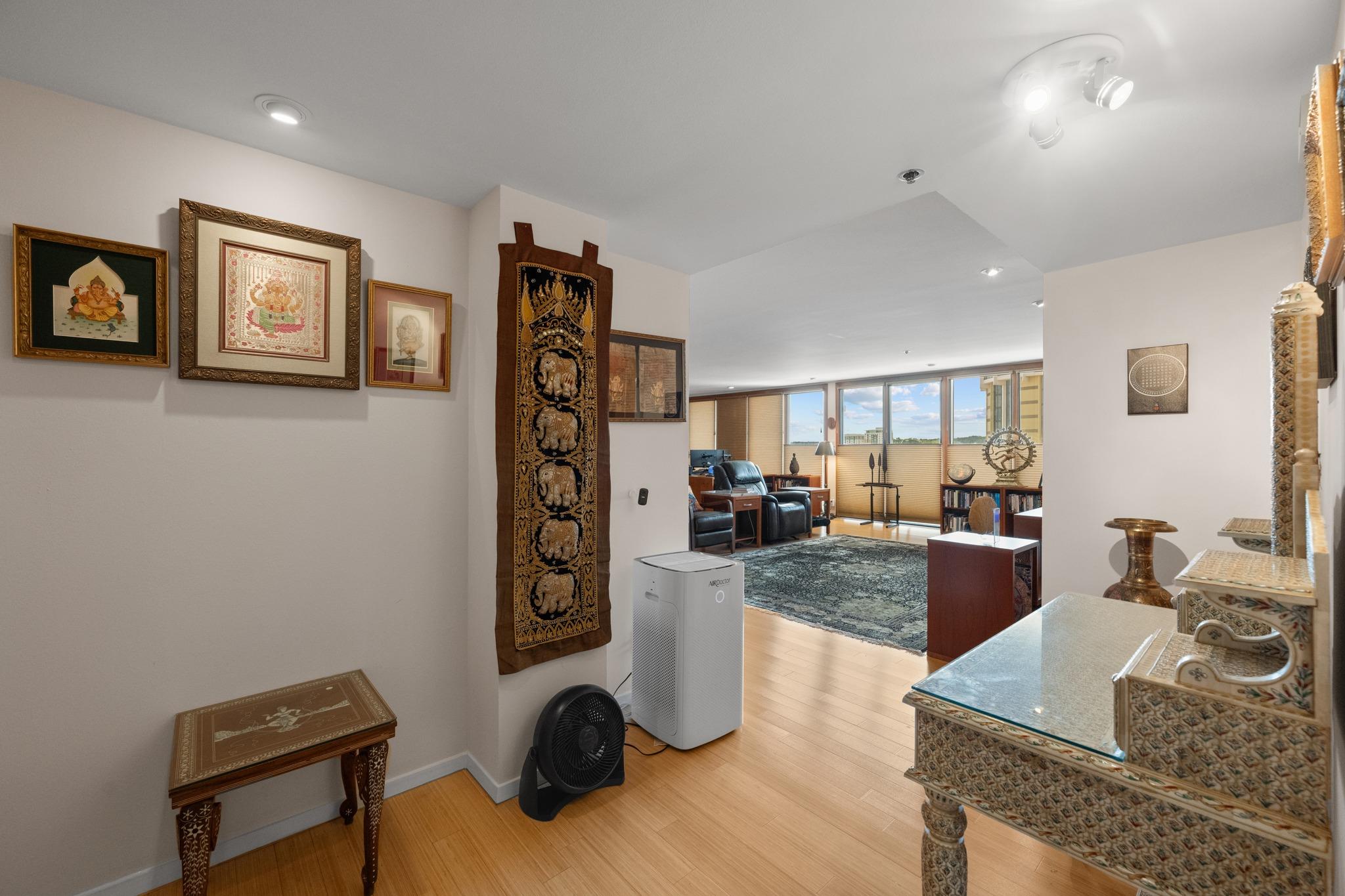 40 N Interstate 35 None #7d4 Property Photo 3