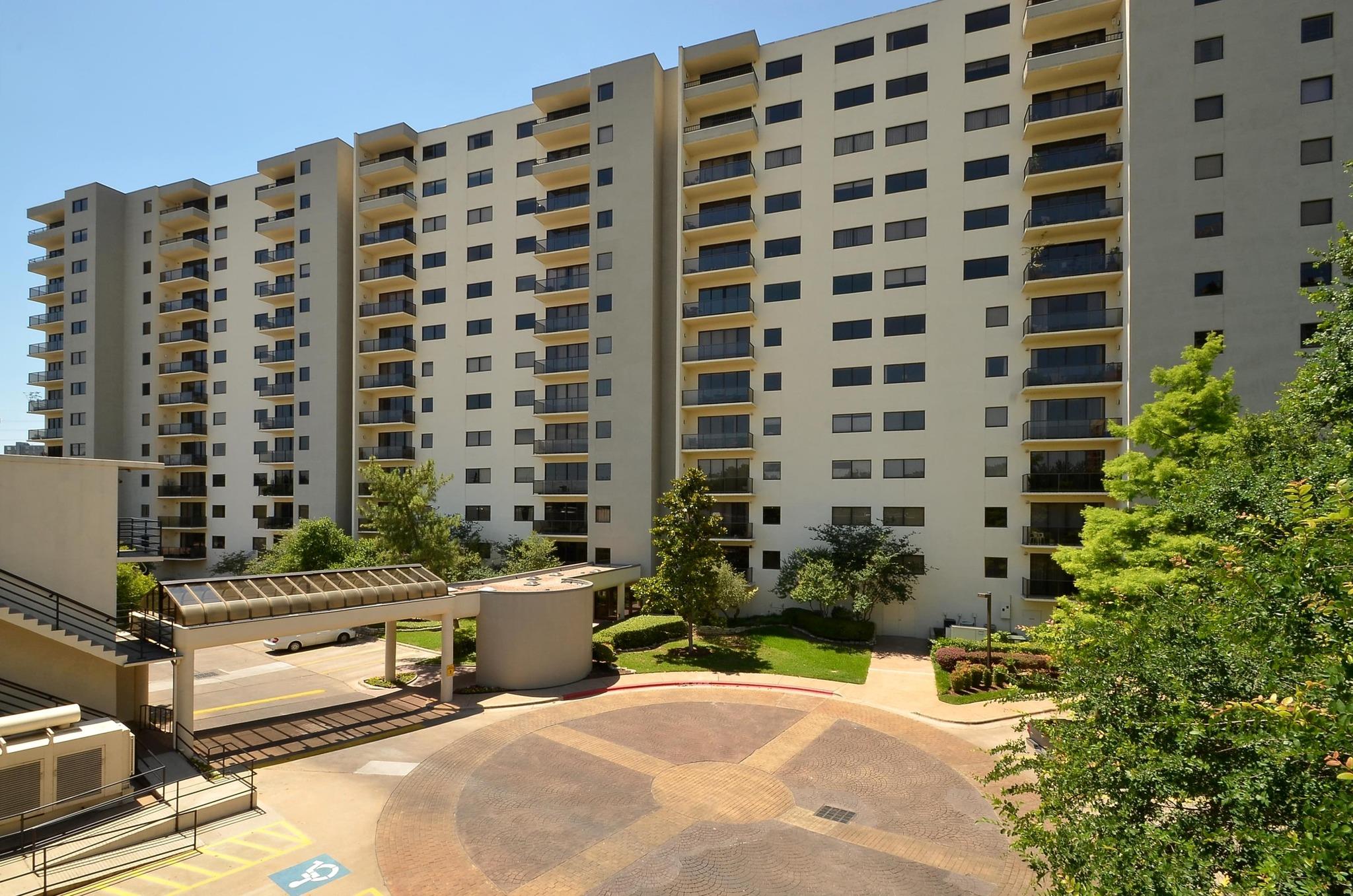 40 N Interstate 35 None #7d4 Property Photo 31