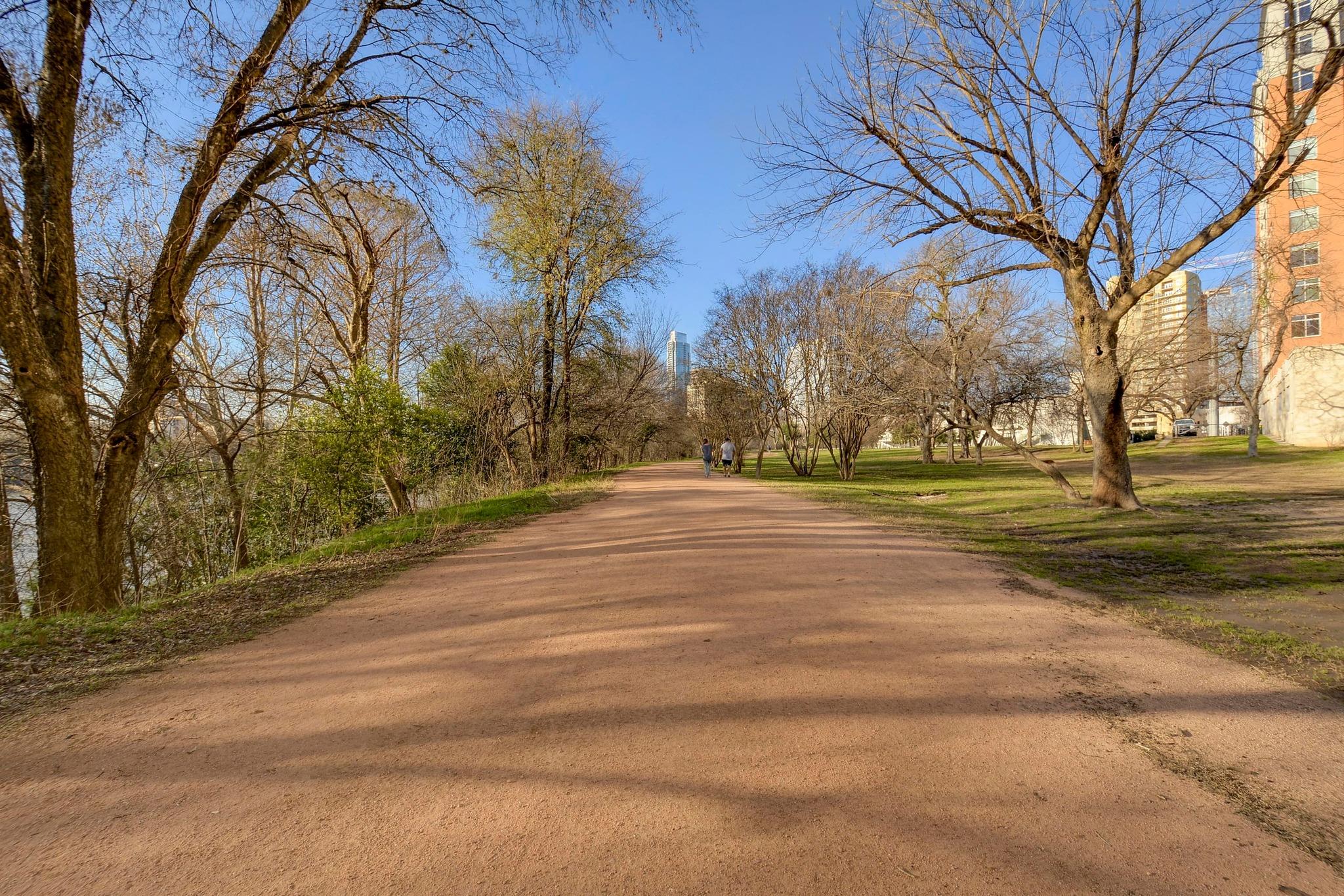 40 N Interstate 35 None #7d4 Property Photo 33