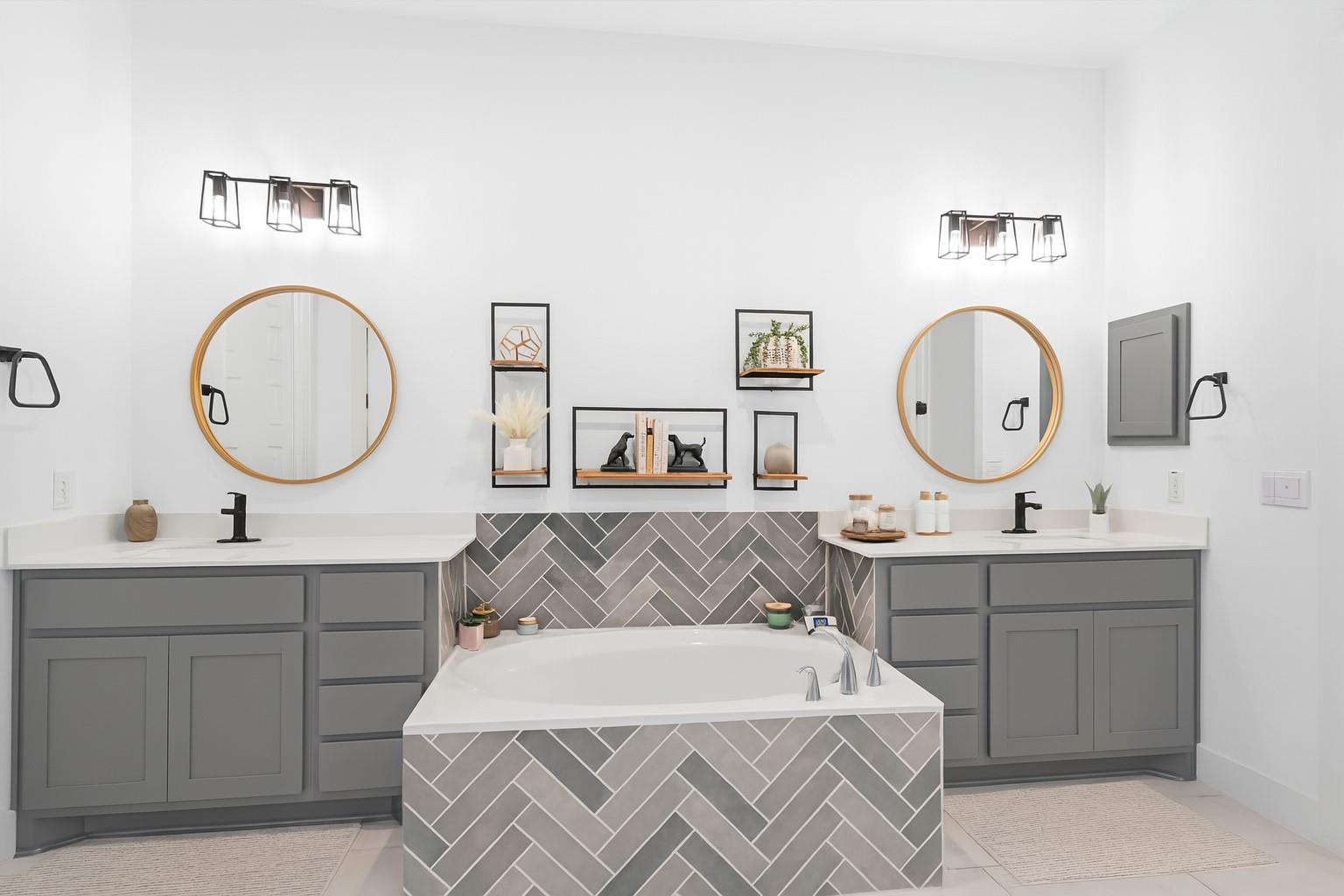 1213 Silver Dollar Trl Property Photo 15